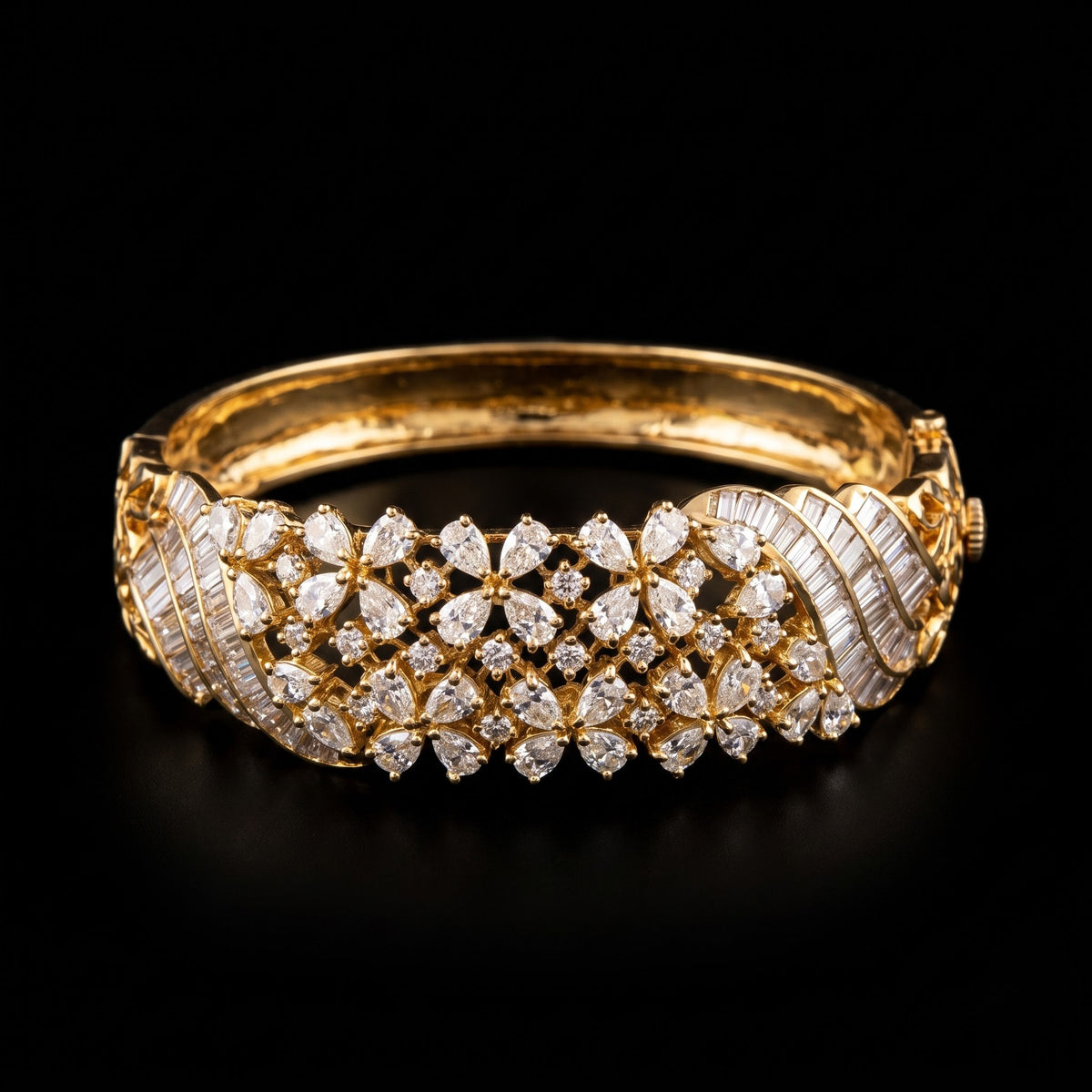 2.04Ct of Bracelet With the Purity of 18K