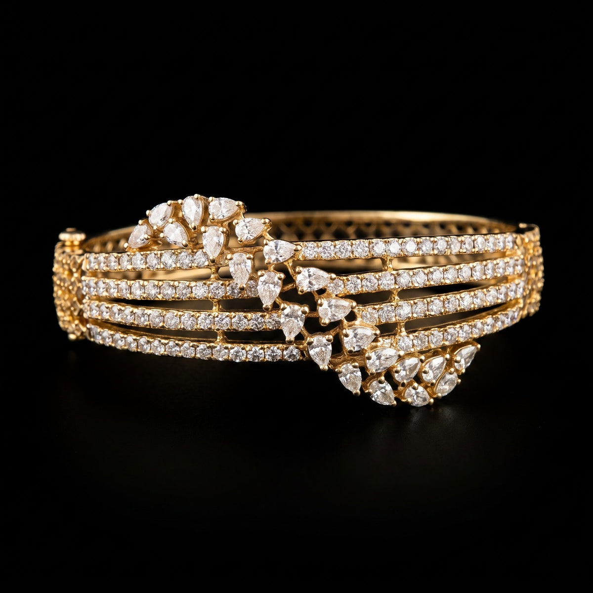 4.3Ct of Bracelet With the Purity of 18K