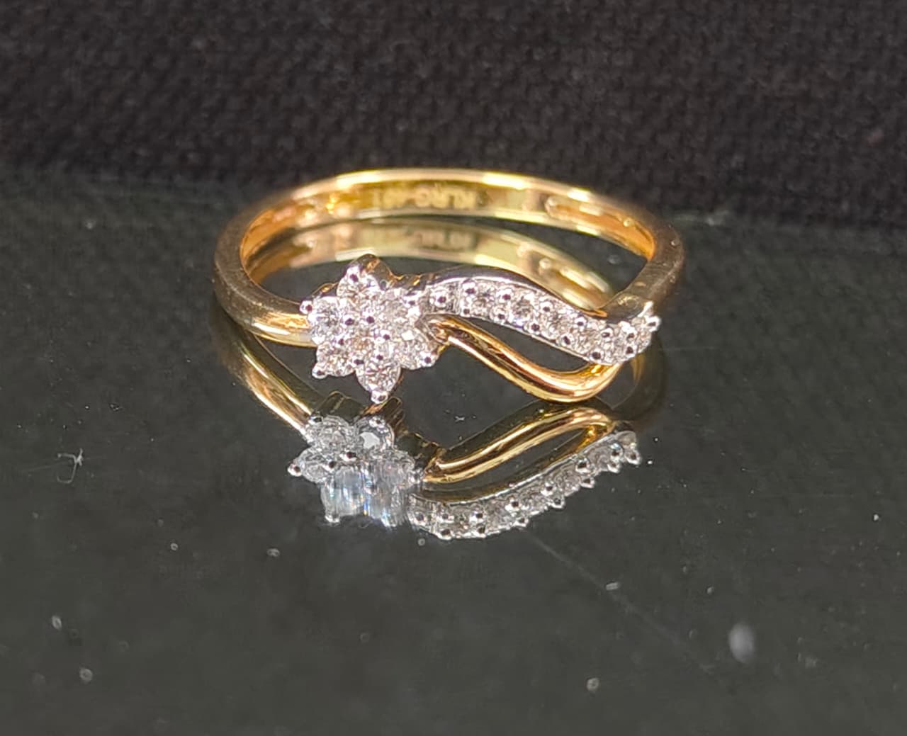 0.18Ct Ring 14K