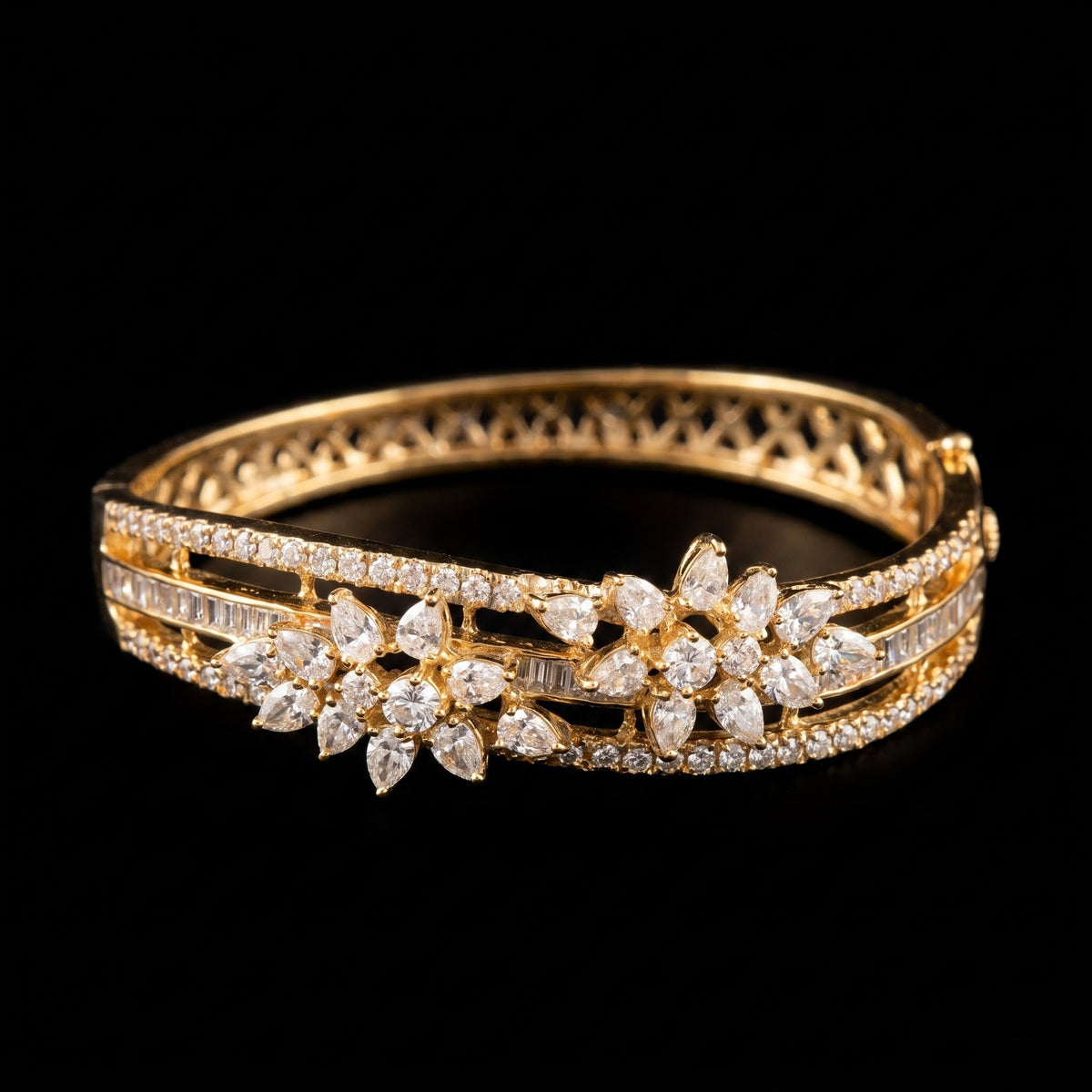 5.55Ct of Bracelet With the Purity of 18K