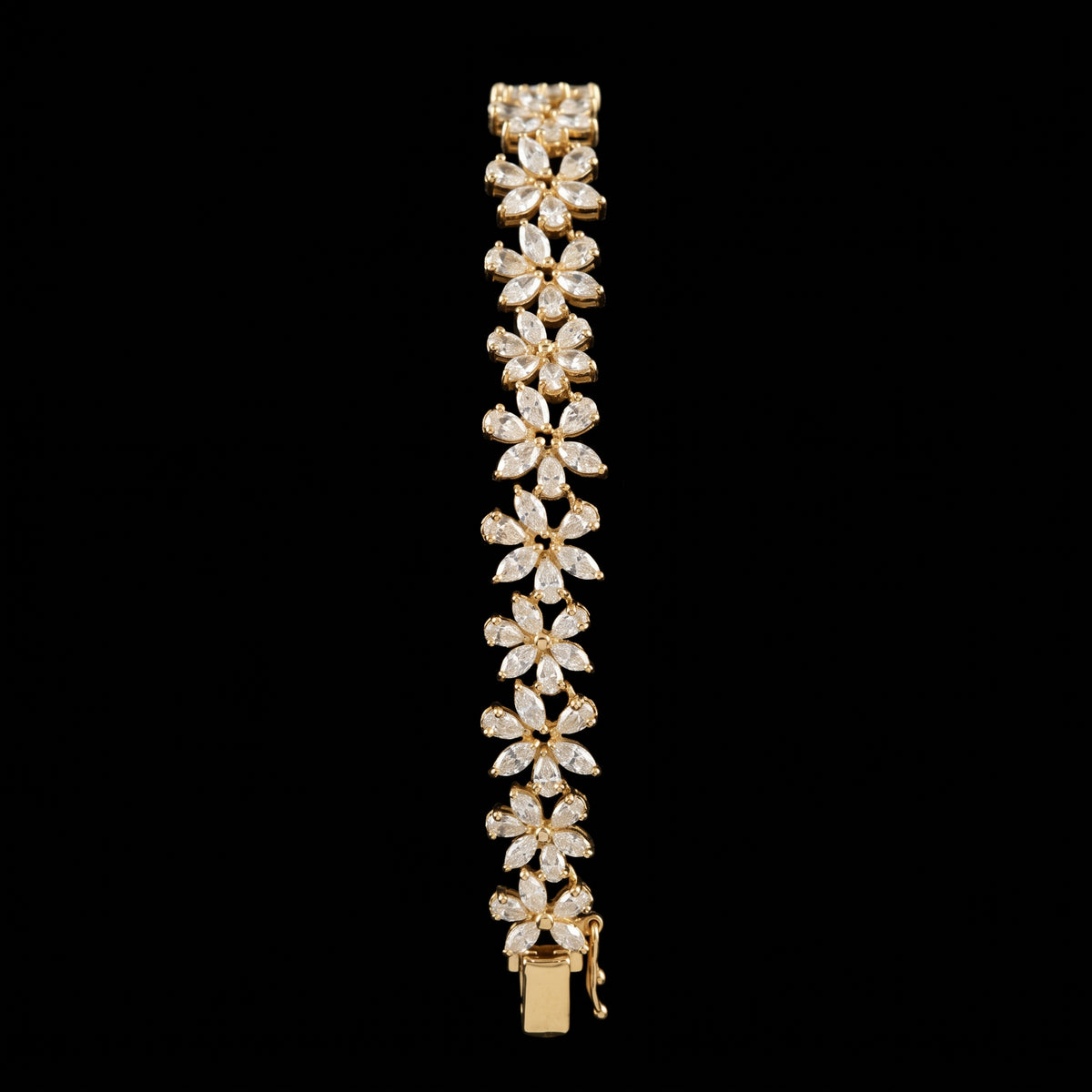 9.66Ct of Bracelet With the Purity of 18K