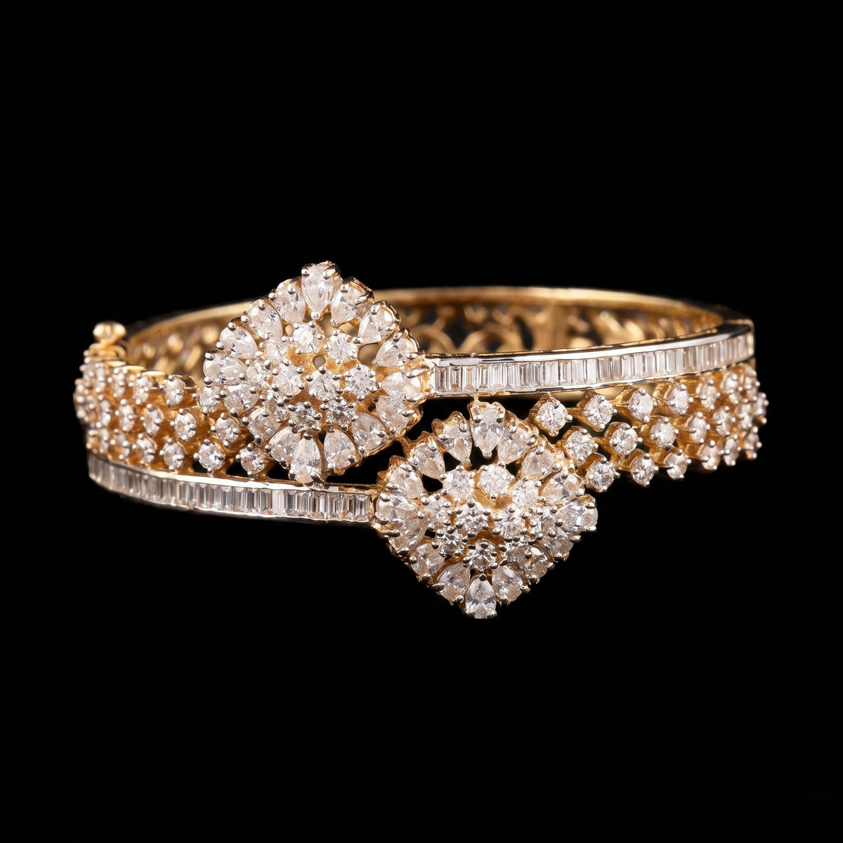 6.36Ct of Bracelet With the Purity of 18K