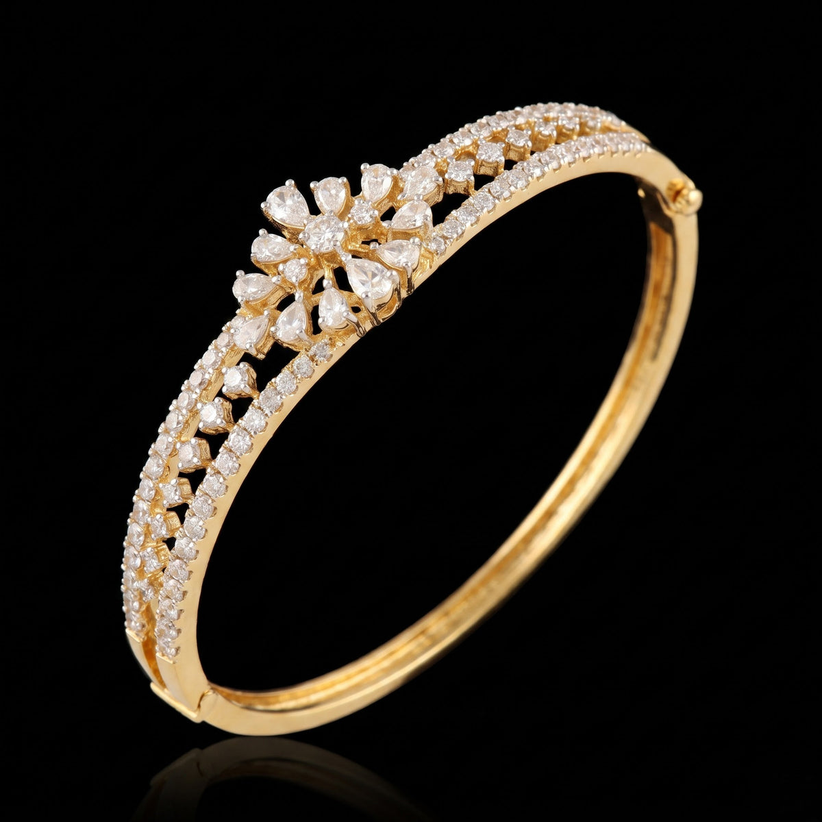3.2Ct of Bracelet With the Purity of 18K
