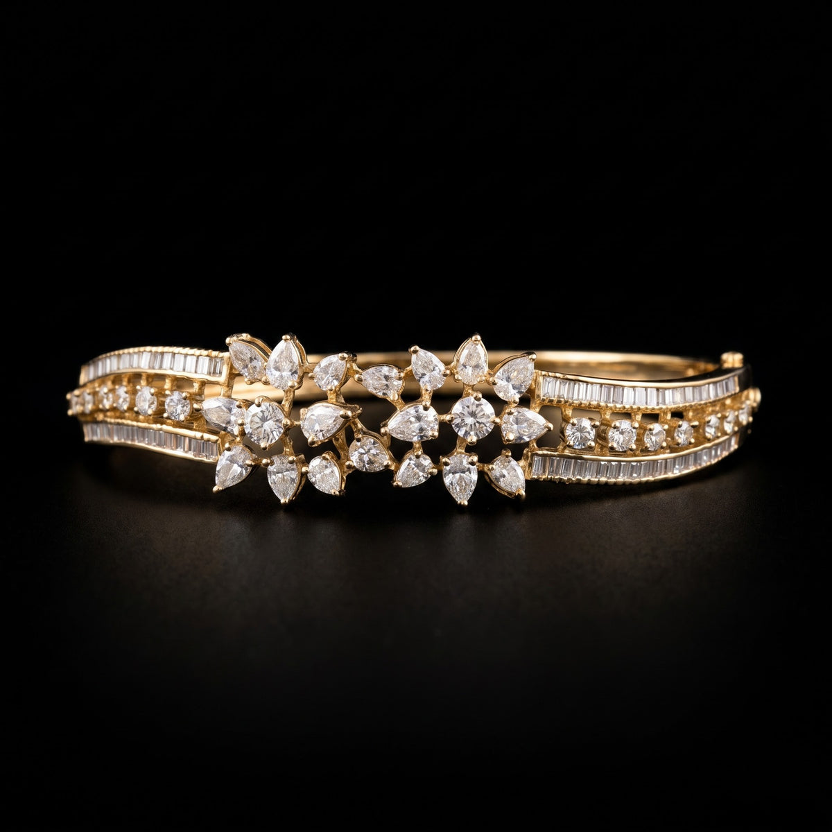 2.9Ct of Bracelet With the Purity of 18K