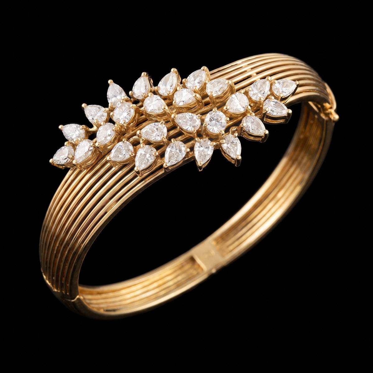 3Ct of Bracelet With the Purity of 18K