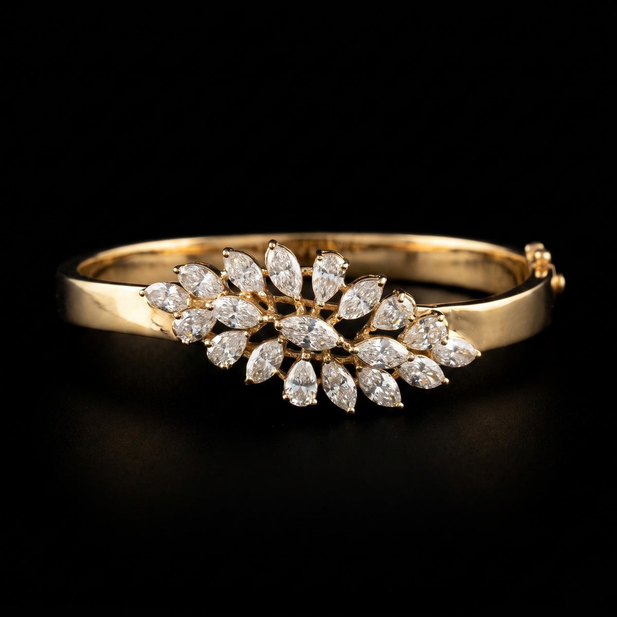 5Ct of Bracelet With the Purity of 18K
