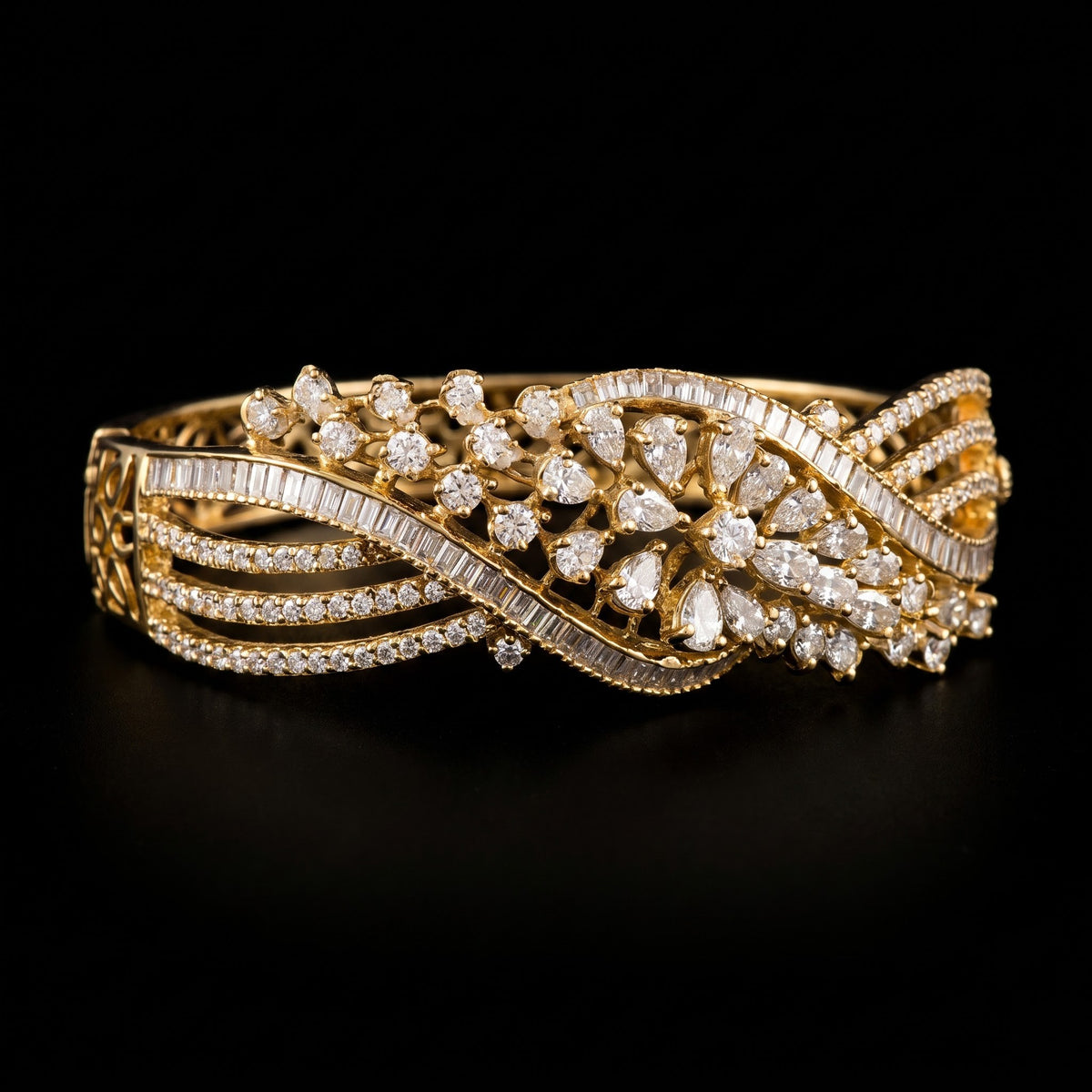 5.4Ct of Bracelet With the Purity of 18K