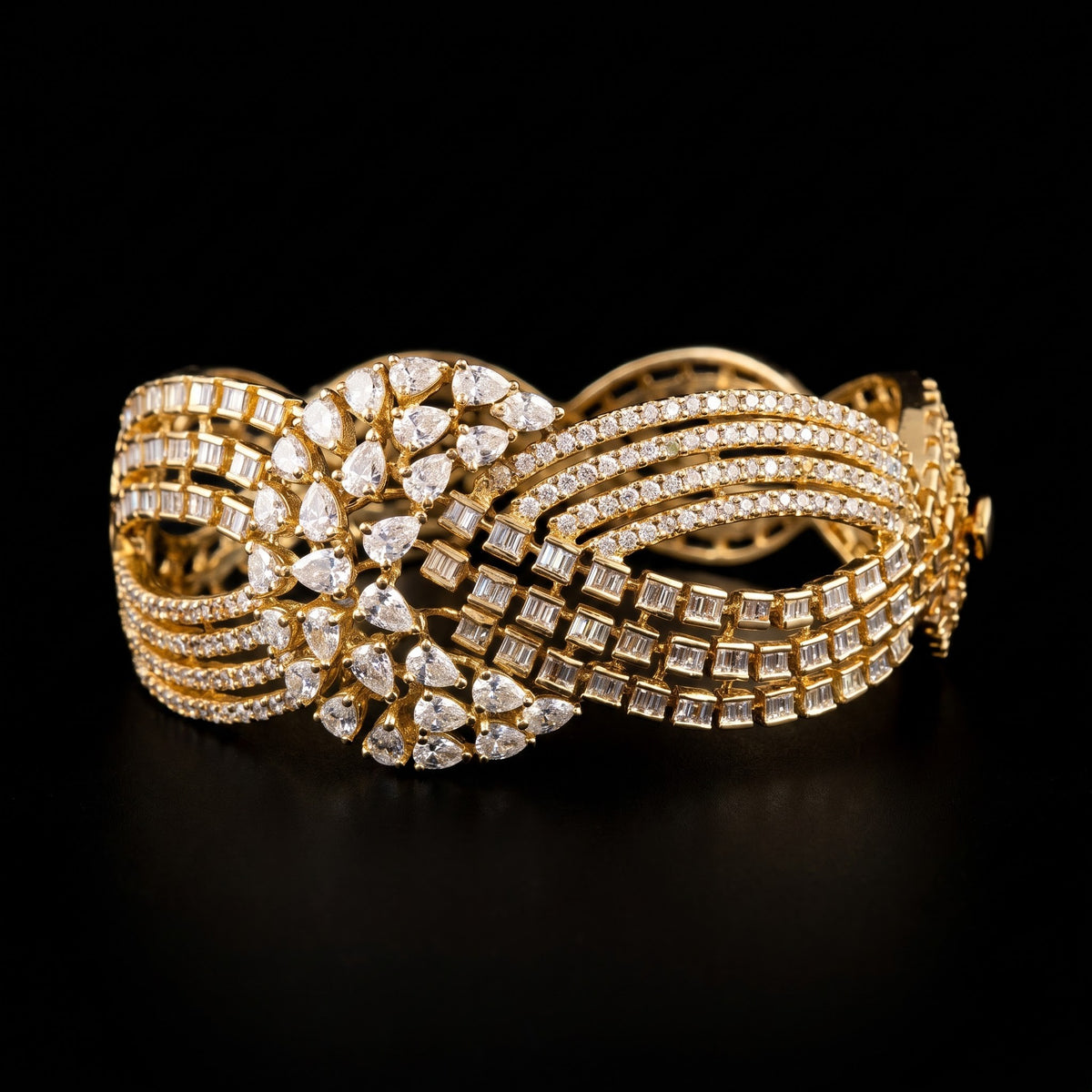 5.7Ct of Bracelet With the Purity of 18K