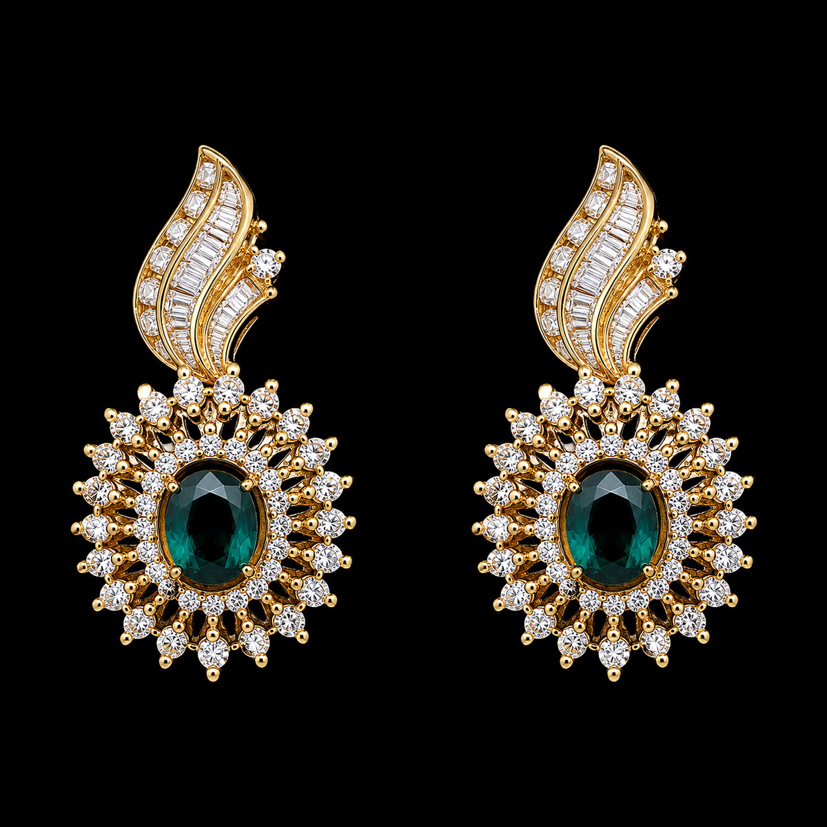 6.81Ct of Earring with the Purity of 18K