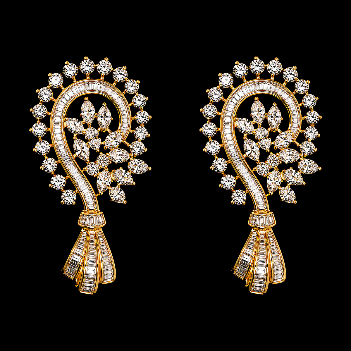 3.15Ct of Earring with the Purity of 18K