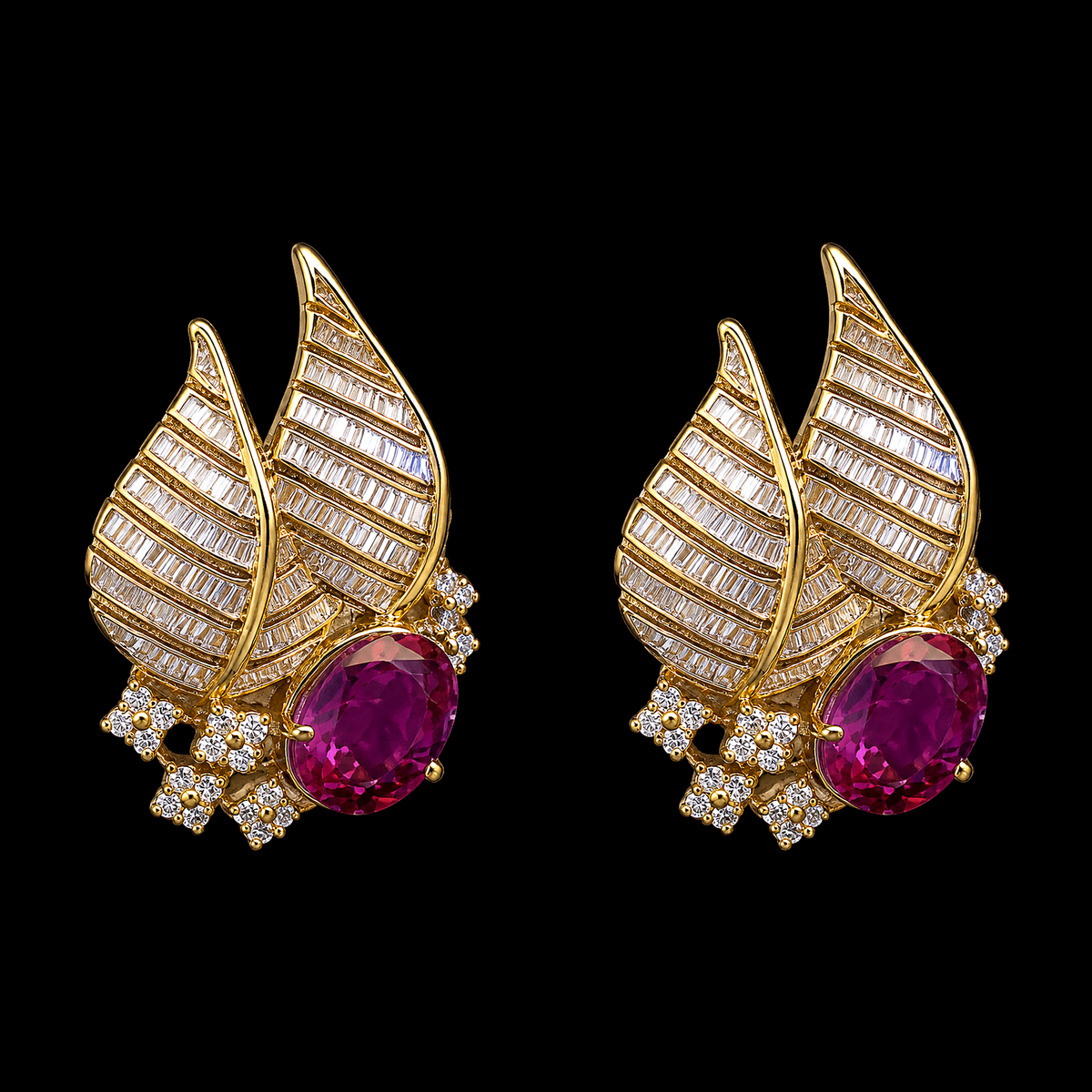 9.64Ct of Earring with the Purity of 18K