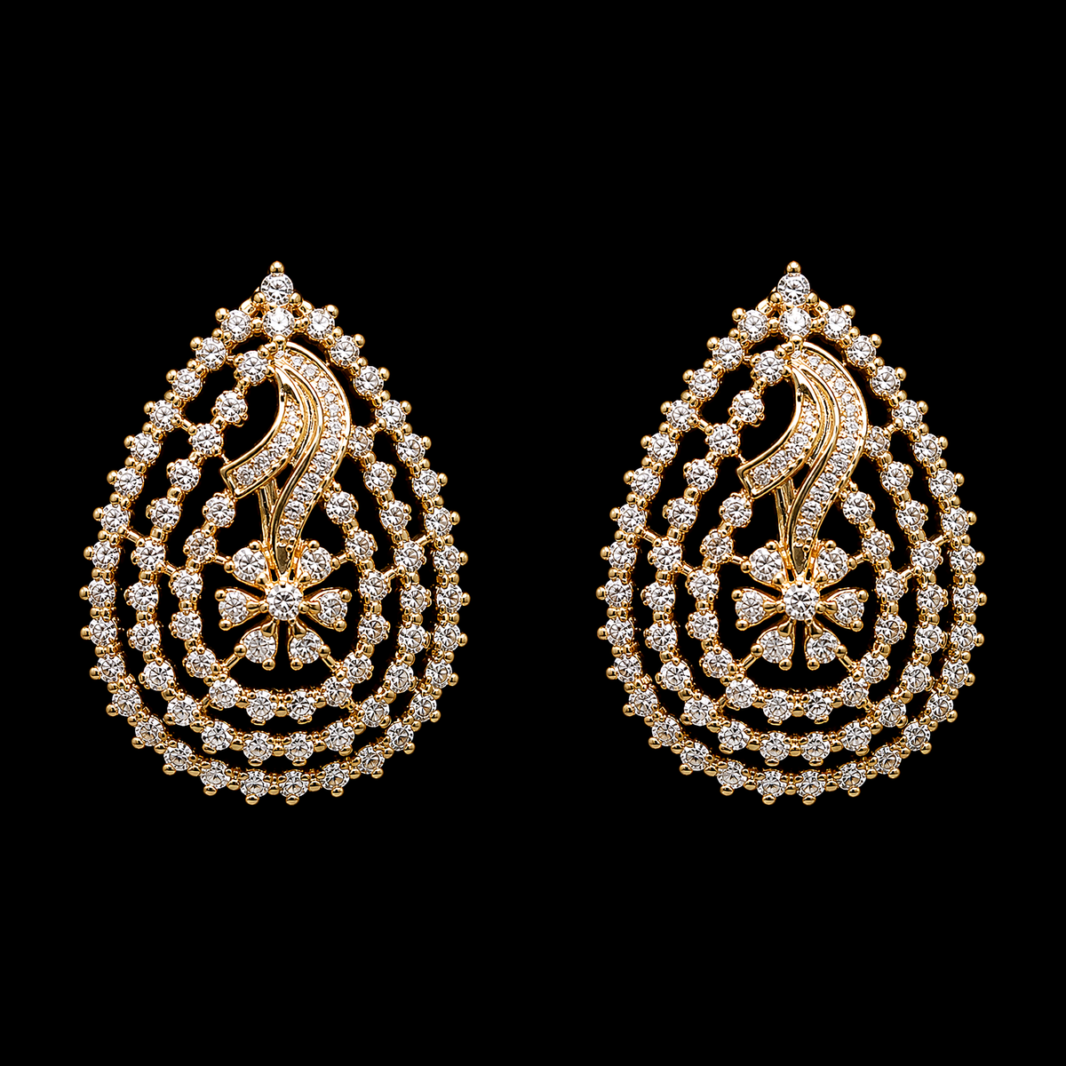 0.64Ct of Earring with the Purity of 18K