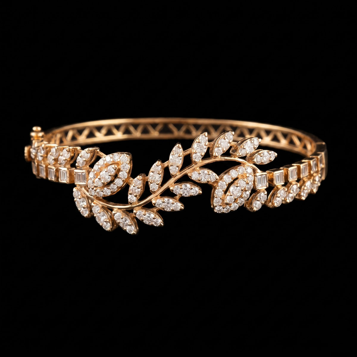 1.9Ct of Bracelet With the Purity of 18K