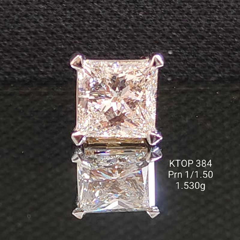 1.5 Ct of TOPS of Solitaire Prince Shaped Diamond  18K