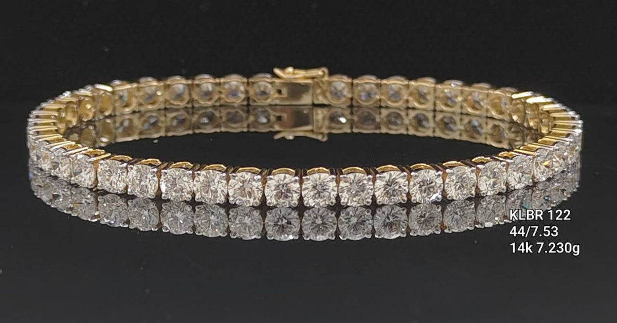 7.53Ct of Bracelet with the Purity of 14K