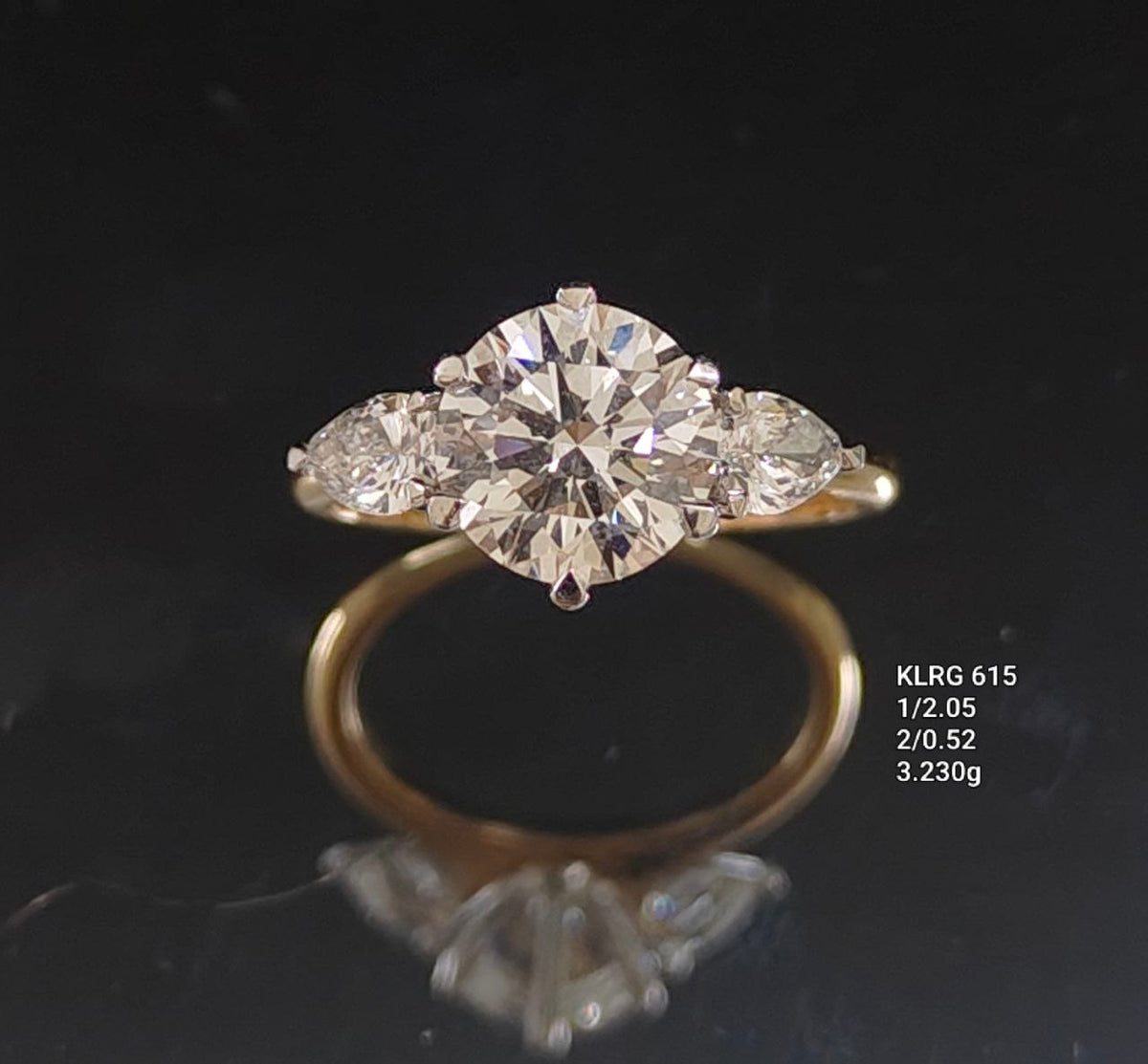 2.57Ct of Ring with Purity of 18K