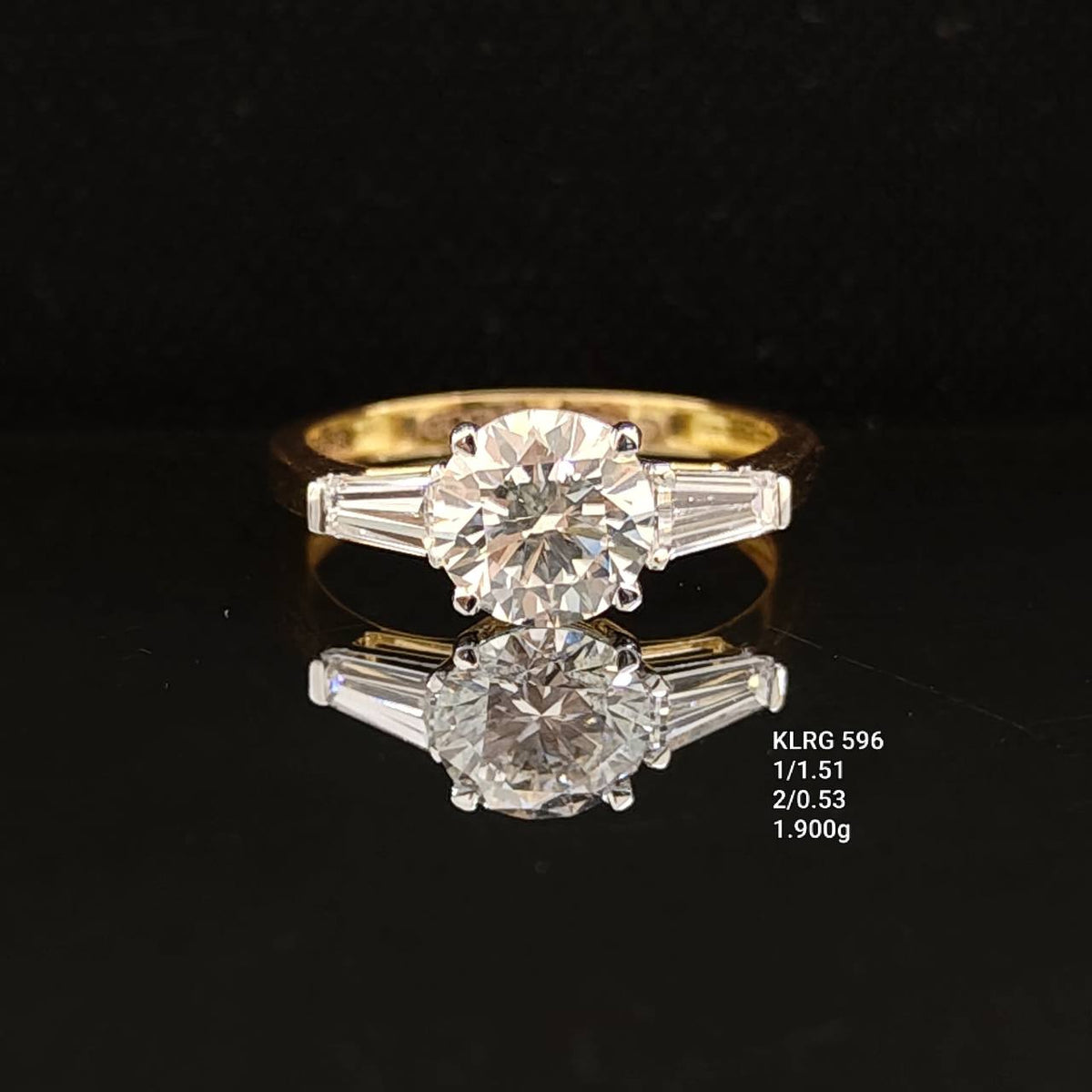 2.04Ct of Ring with the Purity of 18K