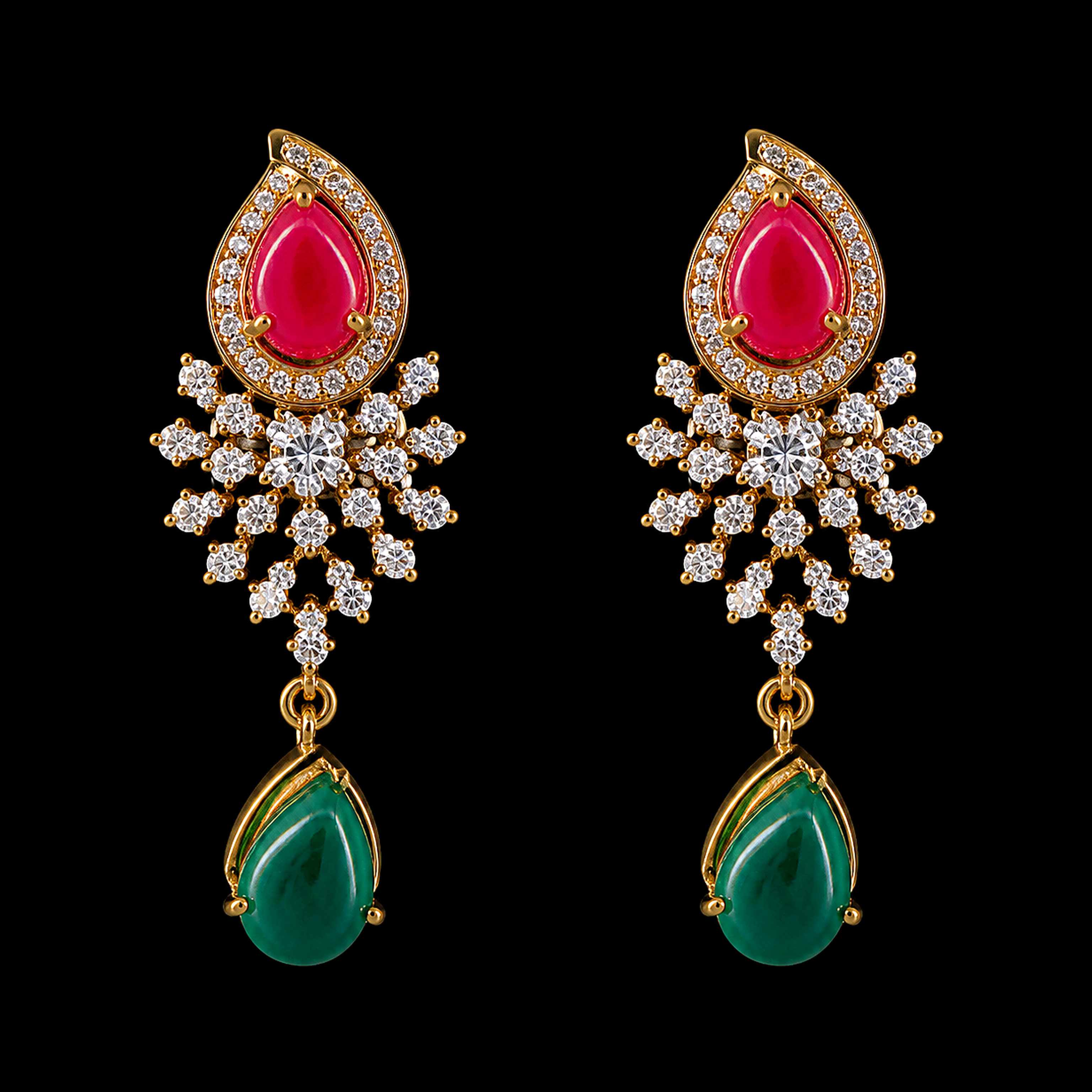 12.72Ct of Locket Earring With the Purity of 18K