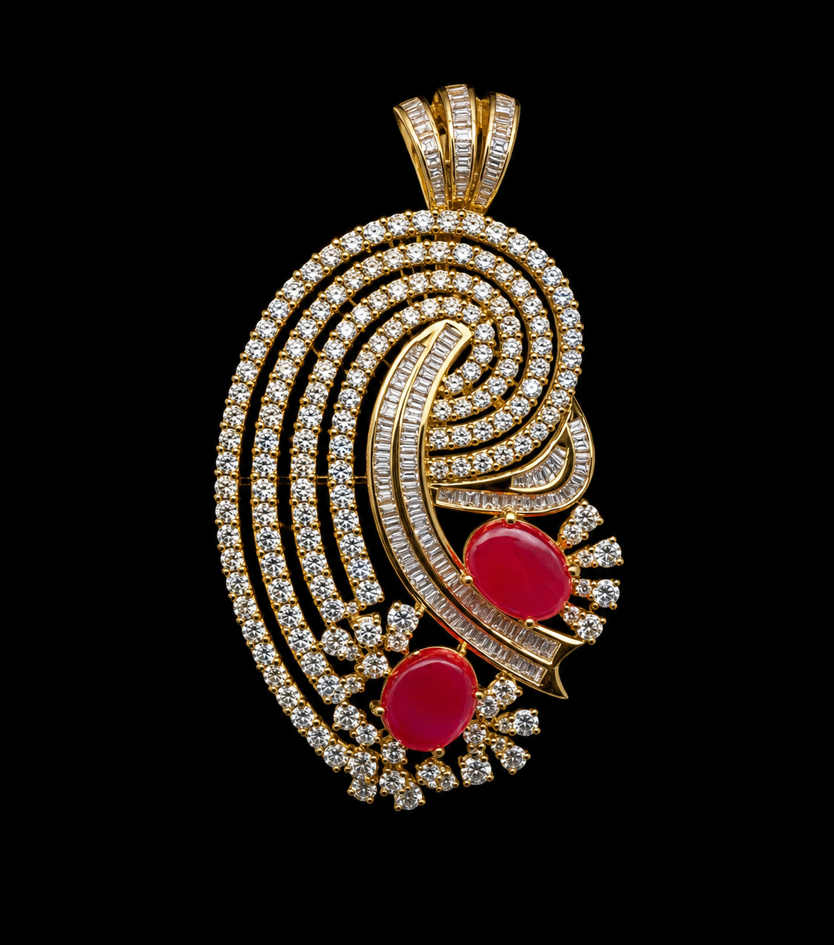 7.48Ct of Locket With the Purity of 18K