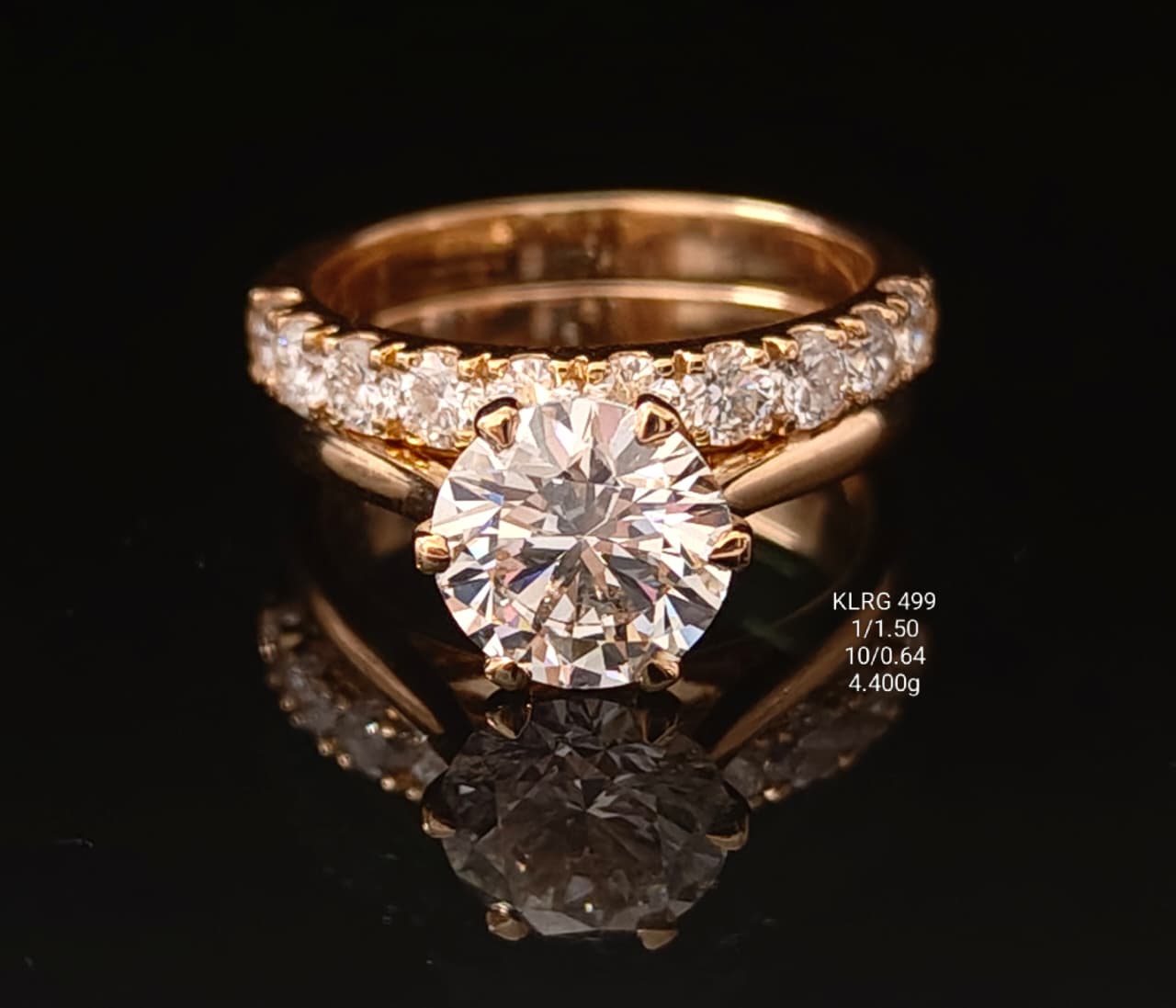 2.14Ct of Ring With Purity of 18K