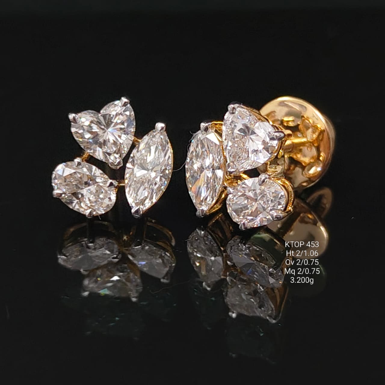 2.56Ct of Earring With Purity of 18K