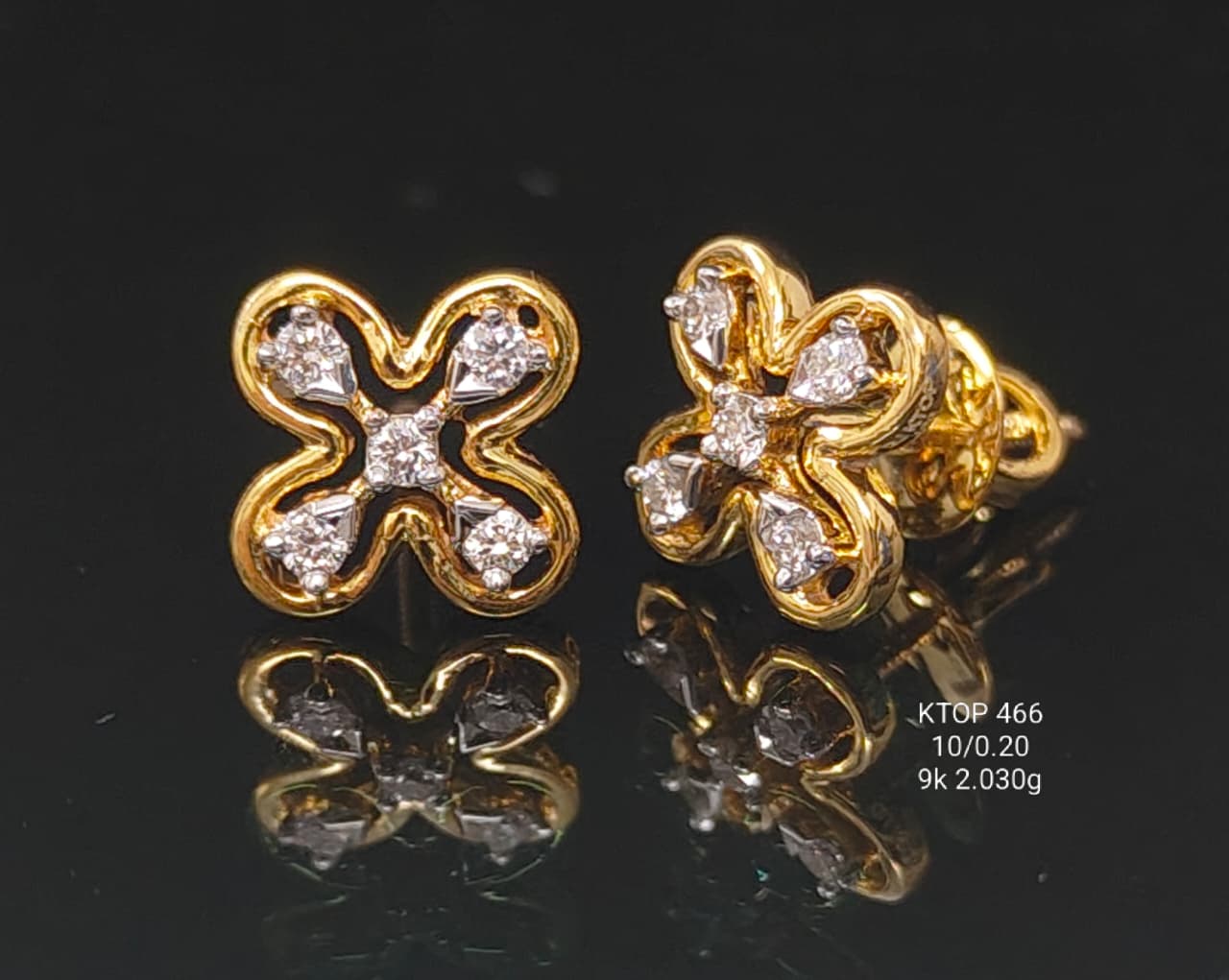 0.2Ct of Earring With Purity of 9K