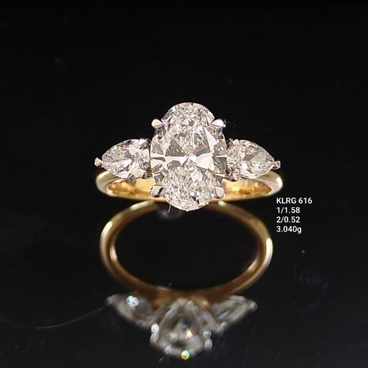 2.1Ct of Ring With the Purity of 18K