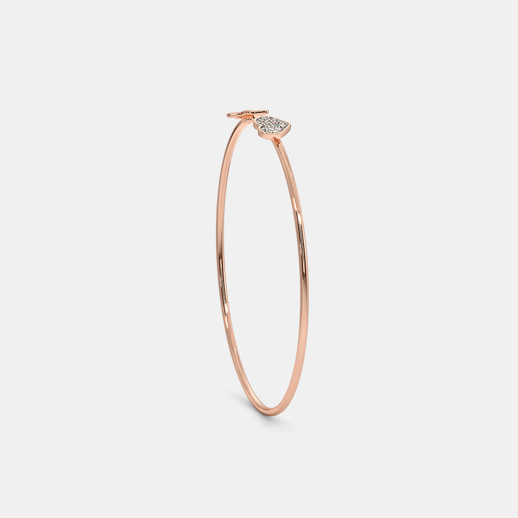 0.041 Ct Round Kids Bangle with Purity of 18Kt