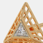 0.050 Ct Round Earrings with Purity of 18Kt