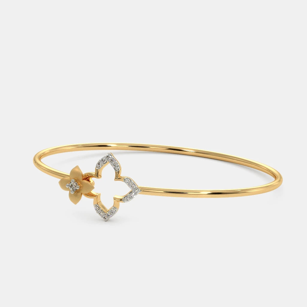 0.116 Ct Round bangles with Purity of 14Kt