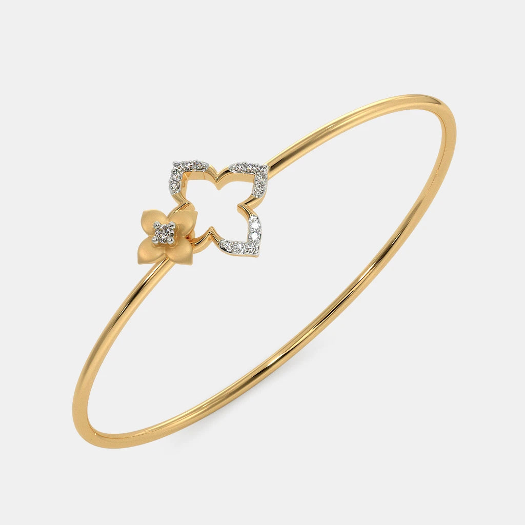 0.116 Ct Round bangles with Purity of 18Kt