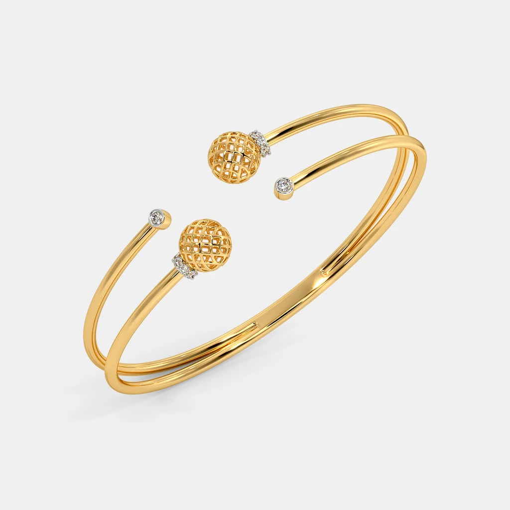 0.138 Ct Round bangles with Purity of 18Kt