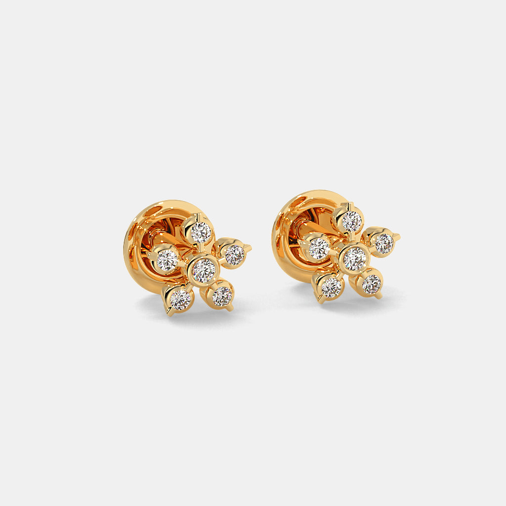 0.236 Ct Round Earrings with Purity of 18Kt