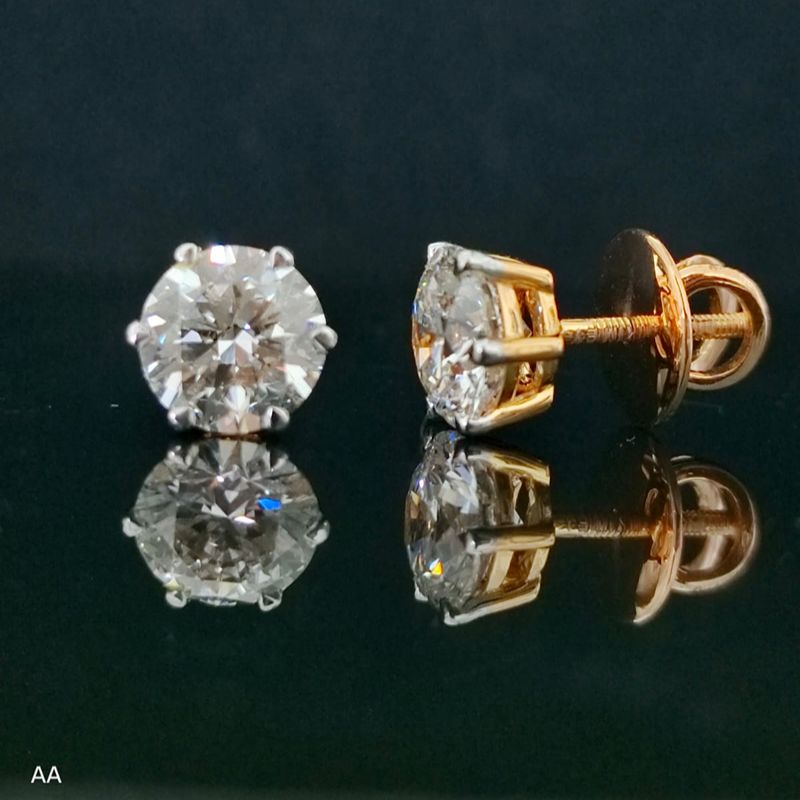 3.06 carat lab-grown diamond earrings in 18kt gold front view
