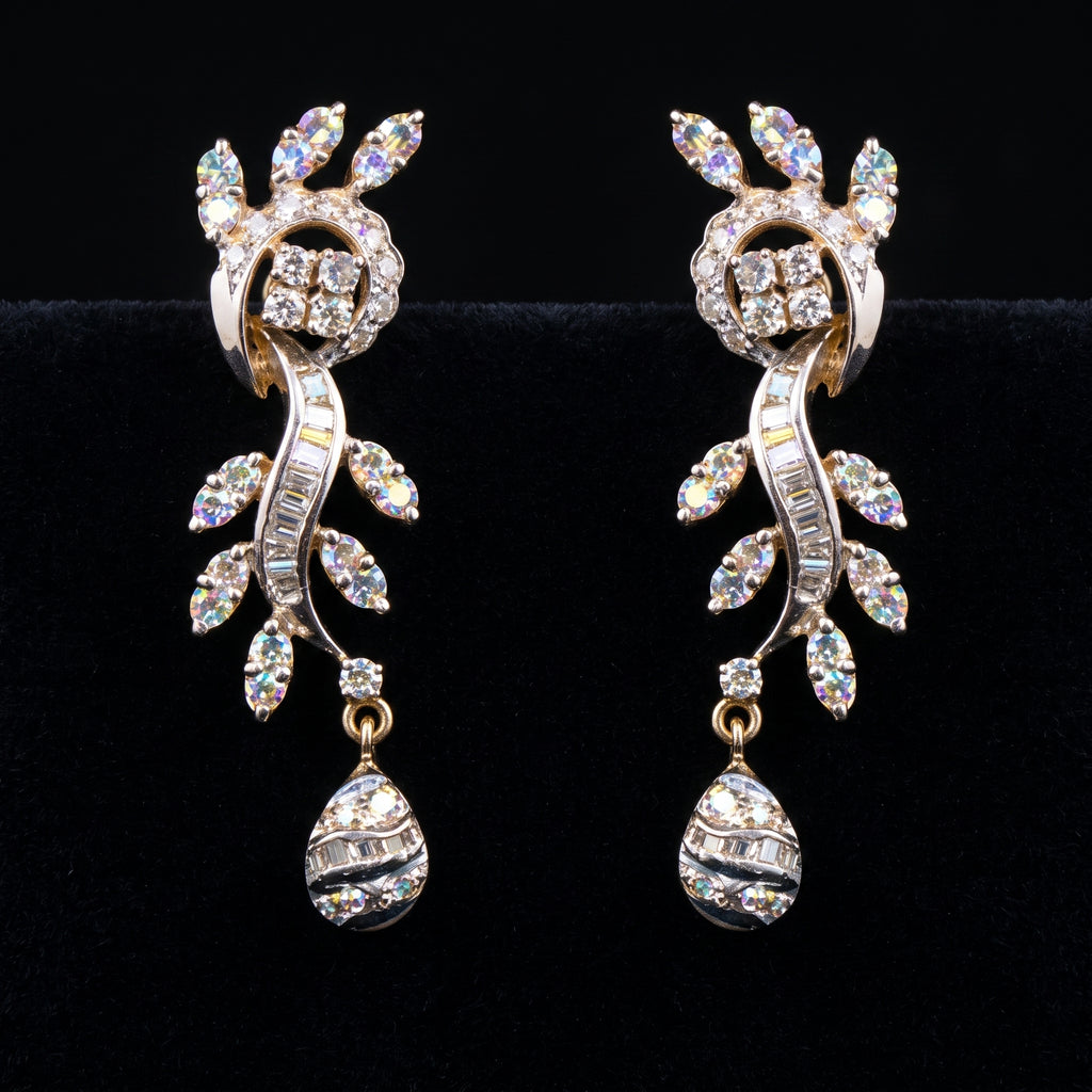 1.5Ct of Long Earring with the Purity of18K