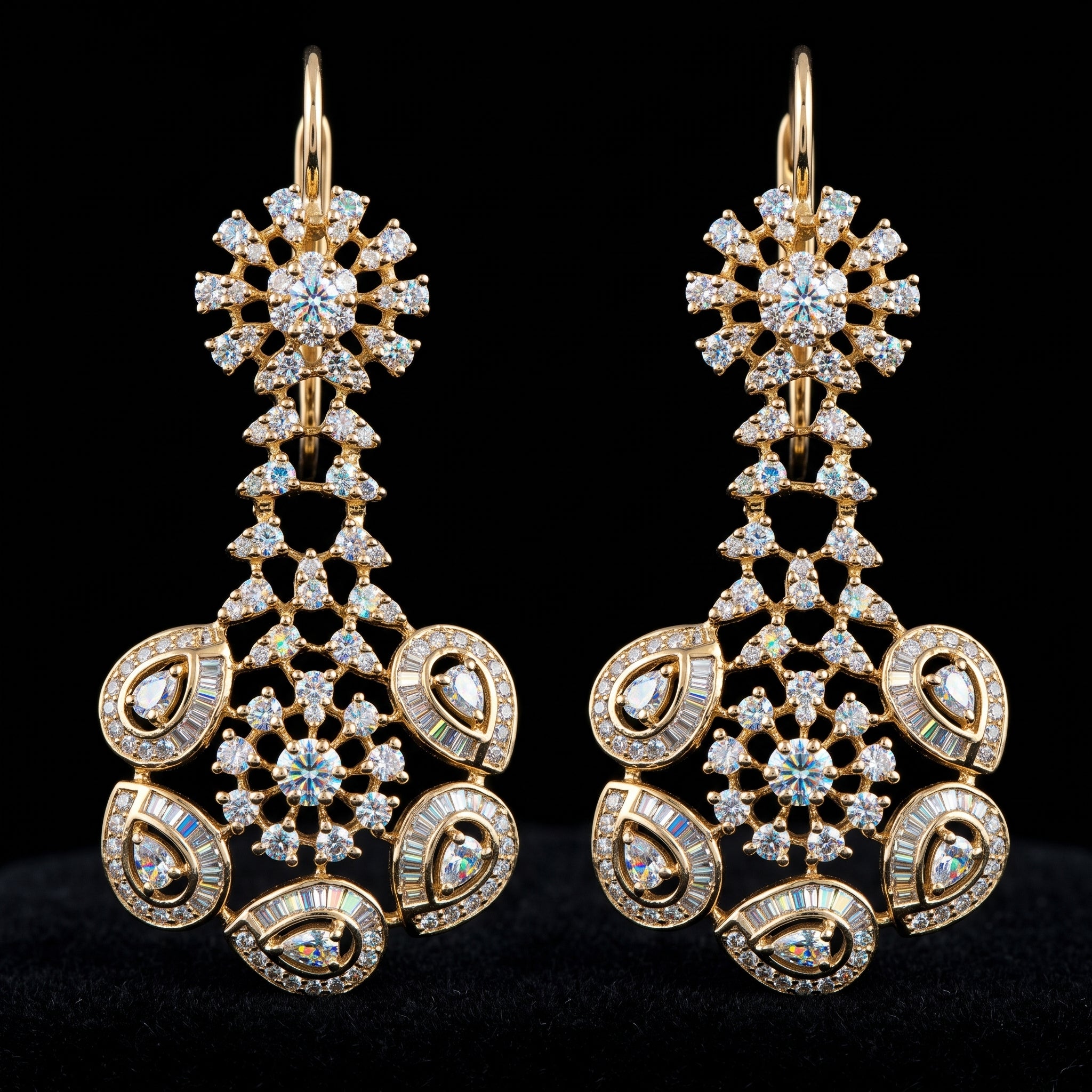 3.09Ct of Long Earring With the Purity of 14K