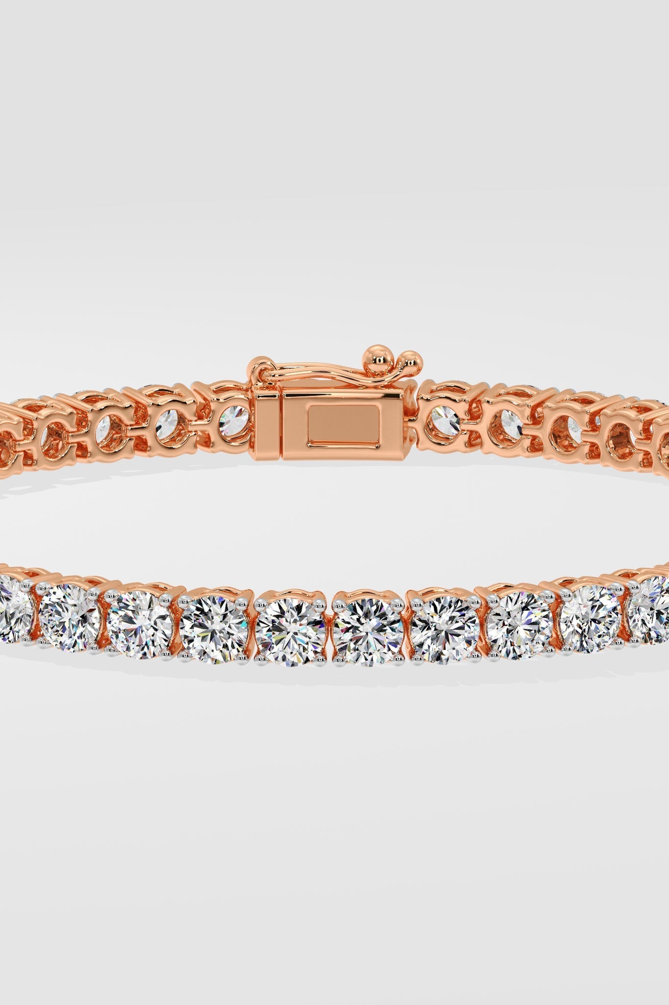 8.50 CtsBracelets Purity 18K