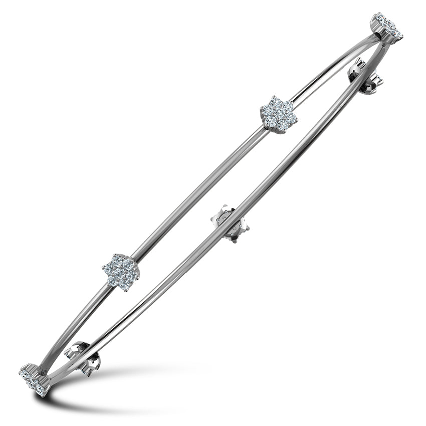 0.273 ct Bangles of 18 KT gold