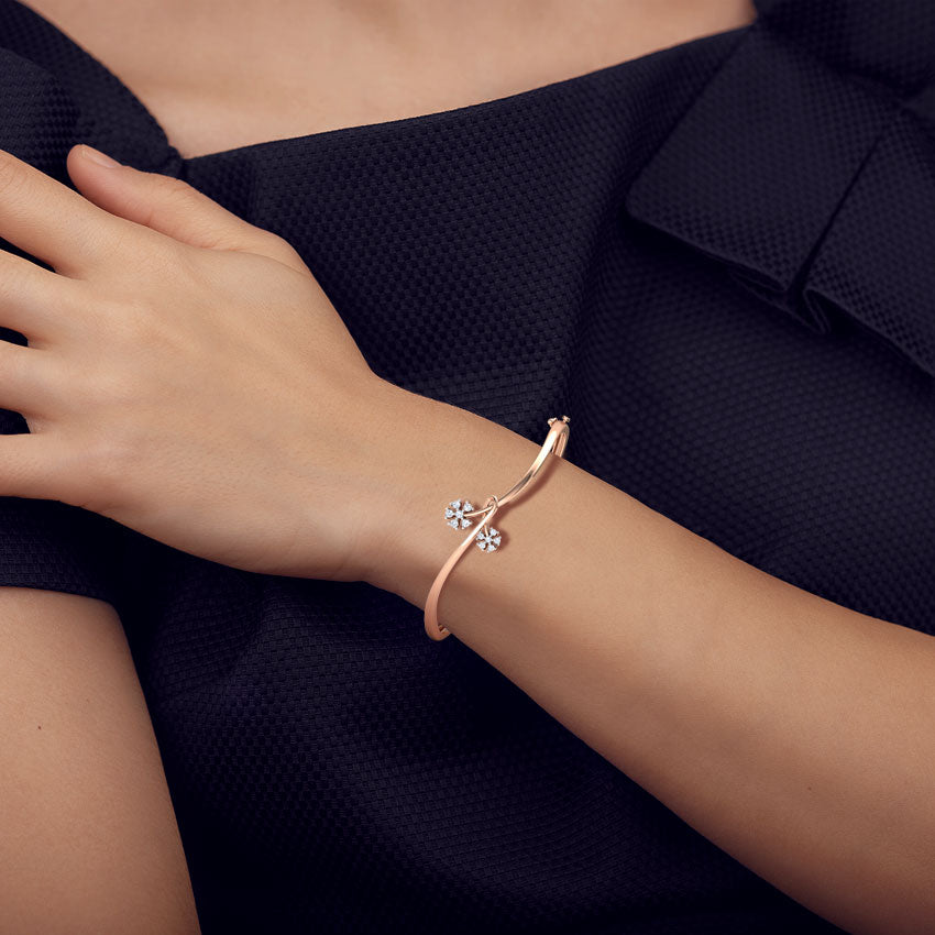 0.305 ct Bracelets of 18 KT gold