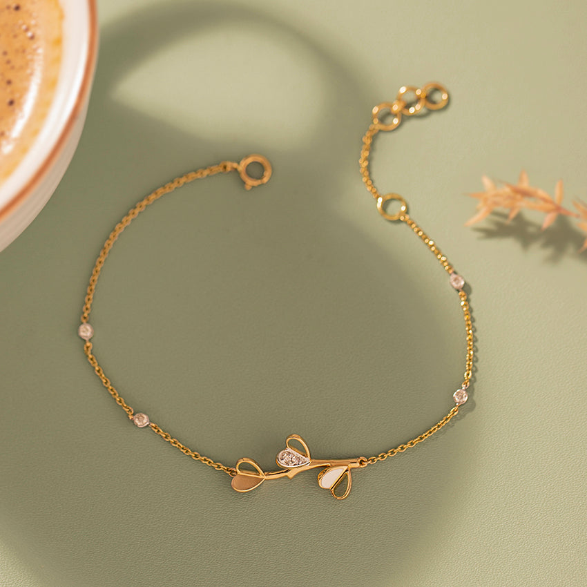 0.104 ct Bracelets of 14 KT gold