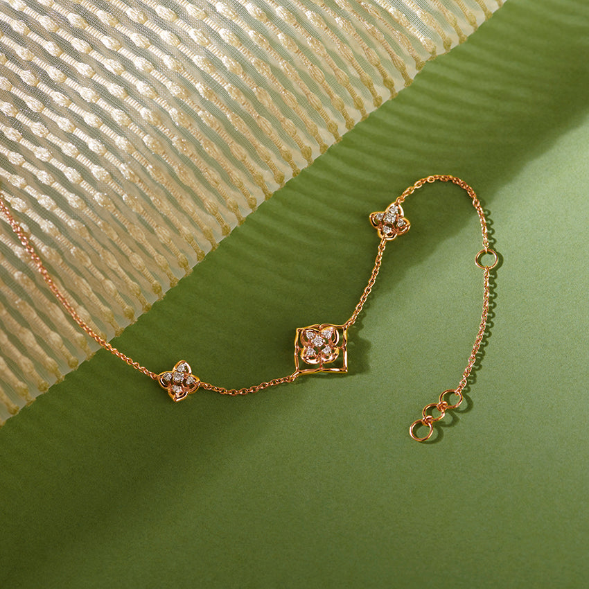 0.115 ct Bracelets of 14 KT gold