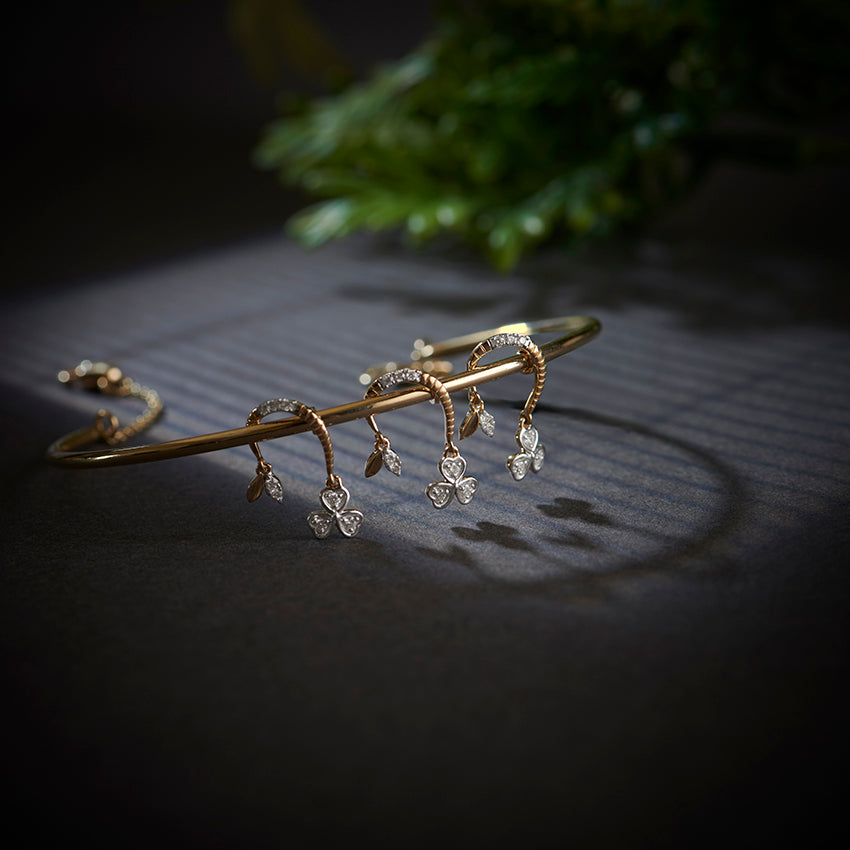 0.142 ct Bracelets of 14 KT gold