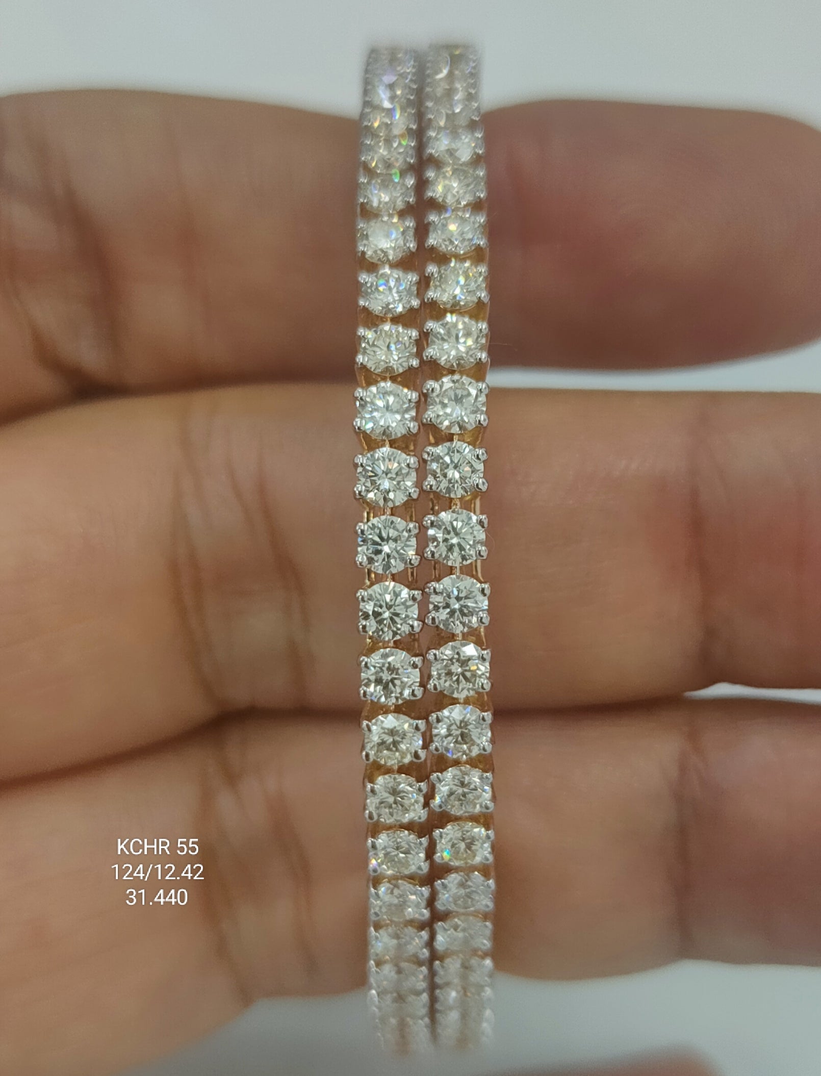 12.42Ct Of Churi With Purity Of 18K