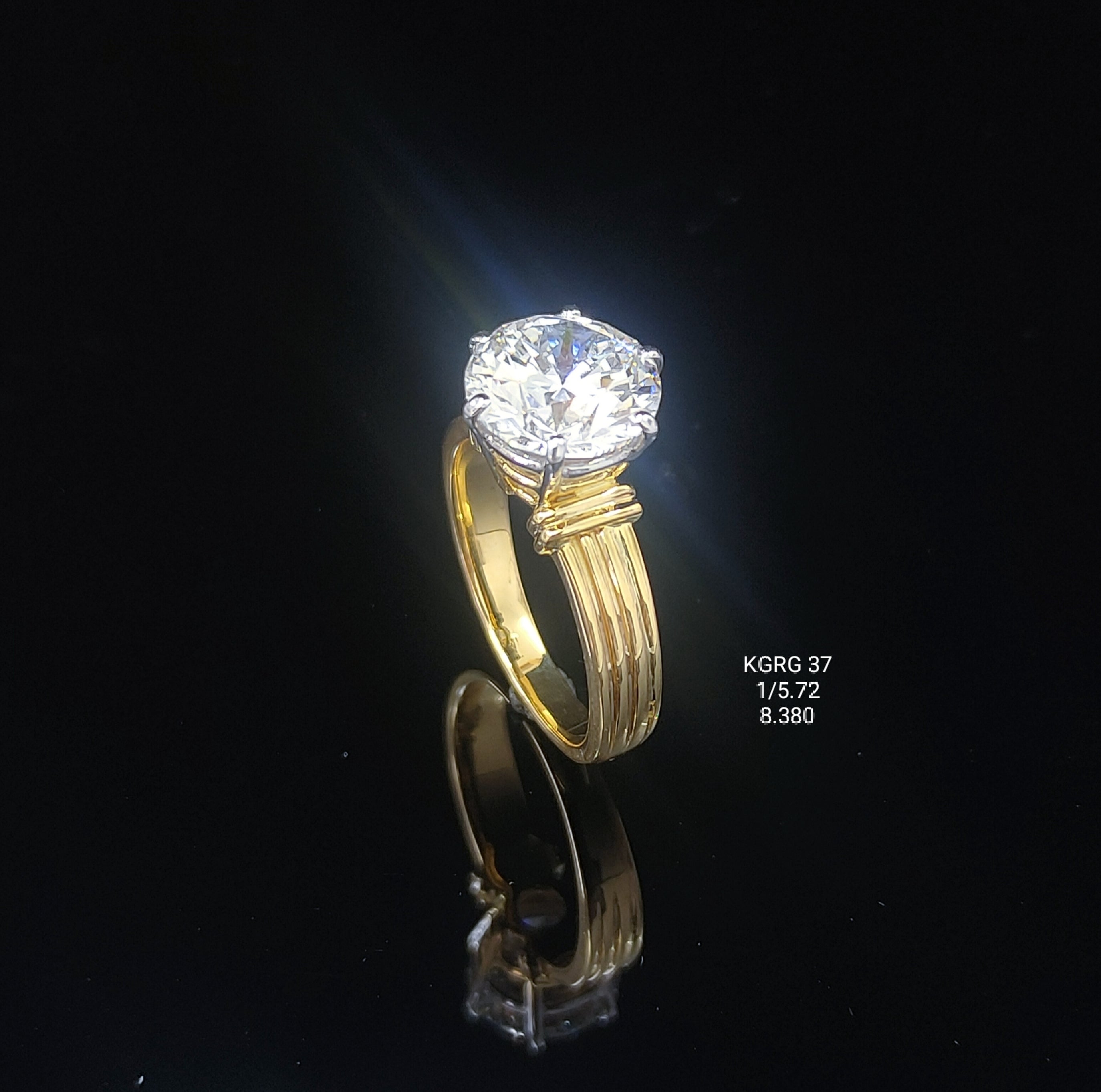 5.72Ct RING solitaire diamonds 18K