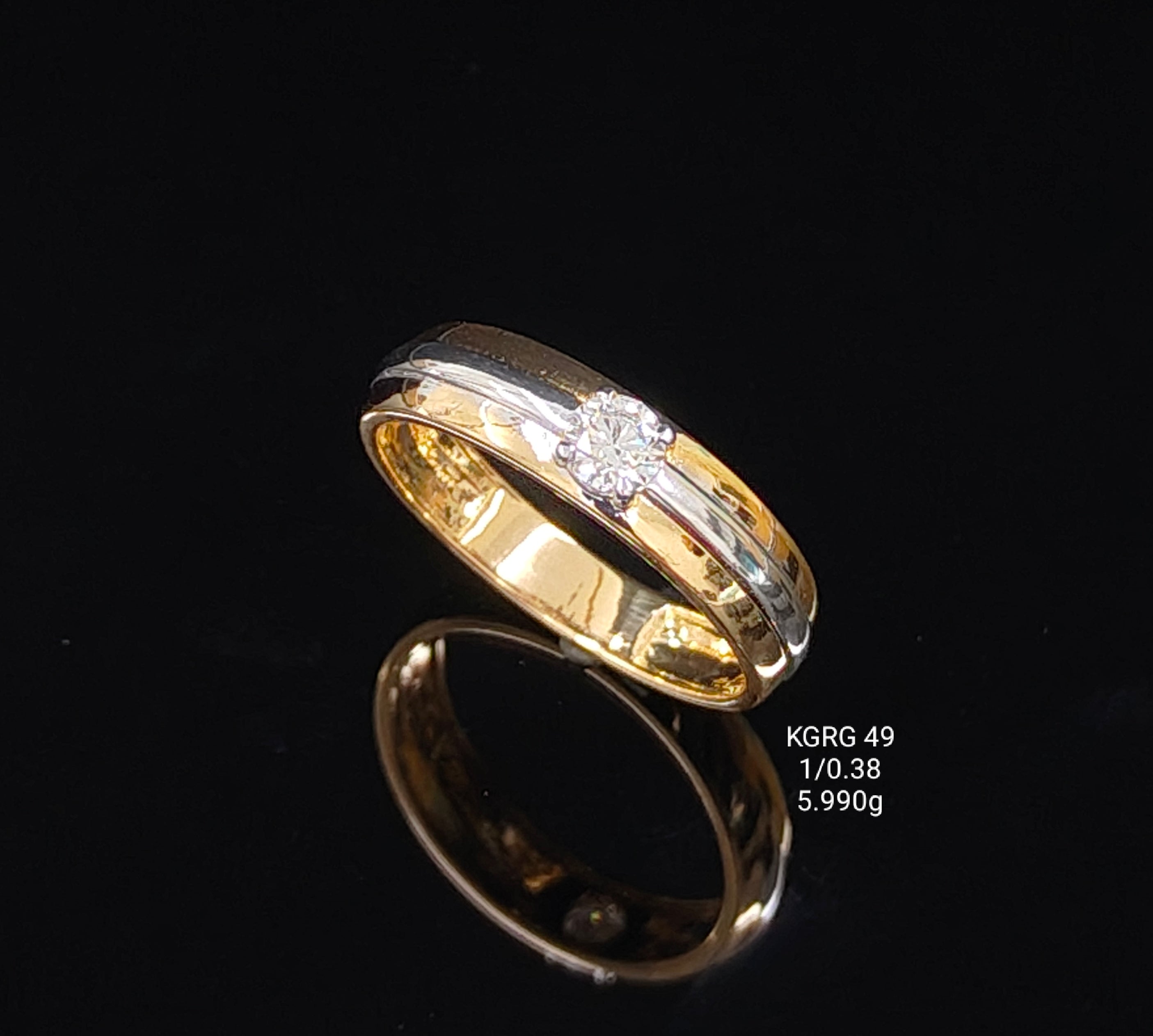 0.38ct RING Small round diamonds 18K
