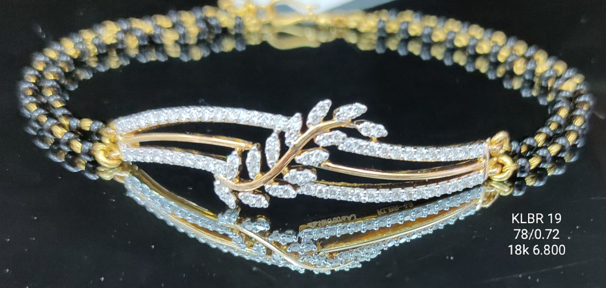 0.72Ct BRACELET Small round diamonds 18K