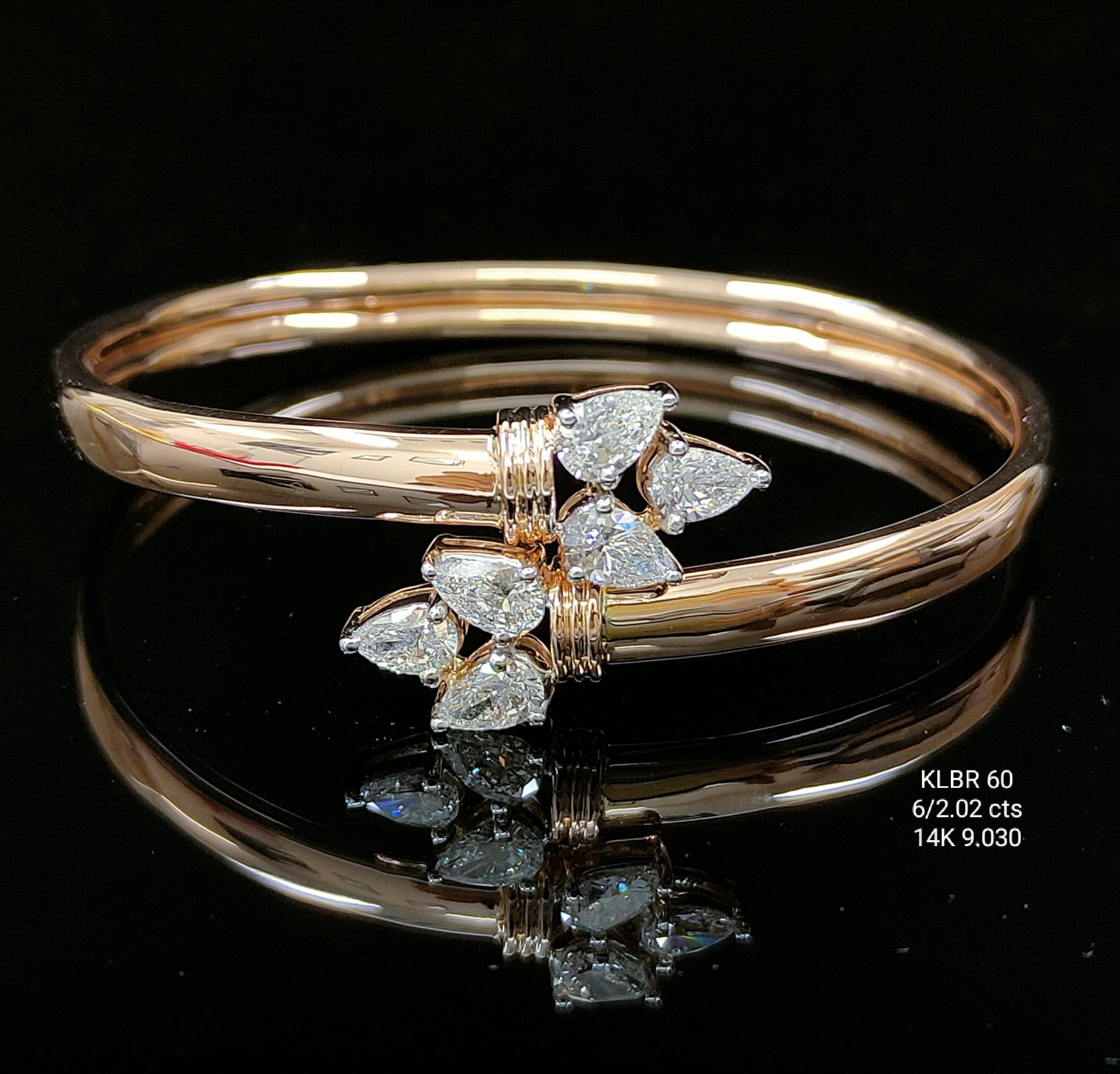 2.02Ct BRACELET MIX shape  diamonds 18K