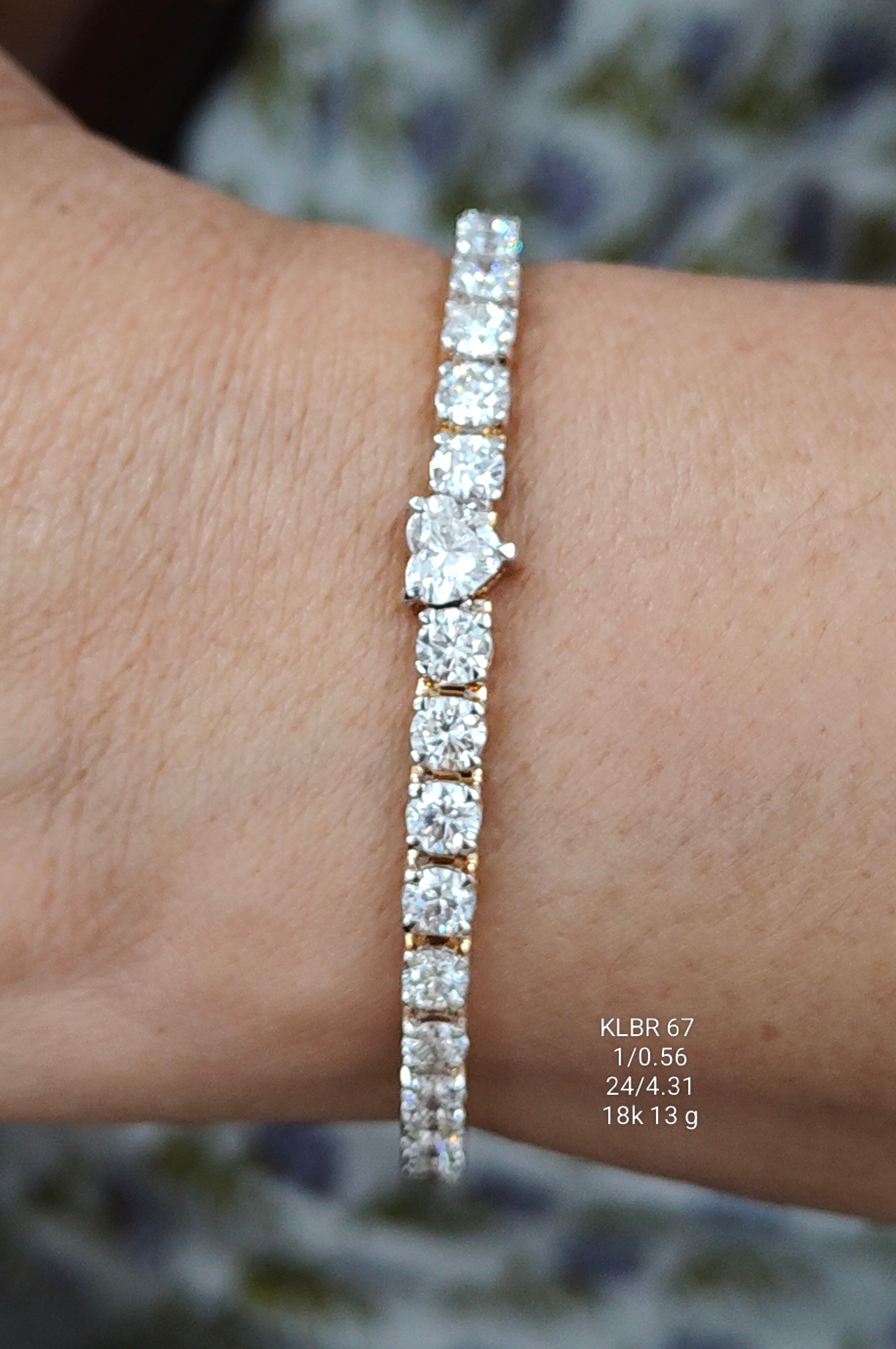 4.87Ct BRACELET Small round diamonds 18K