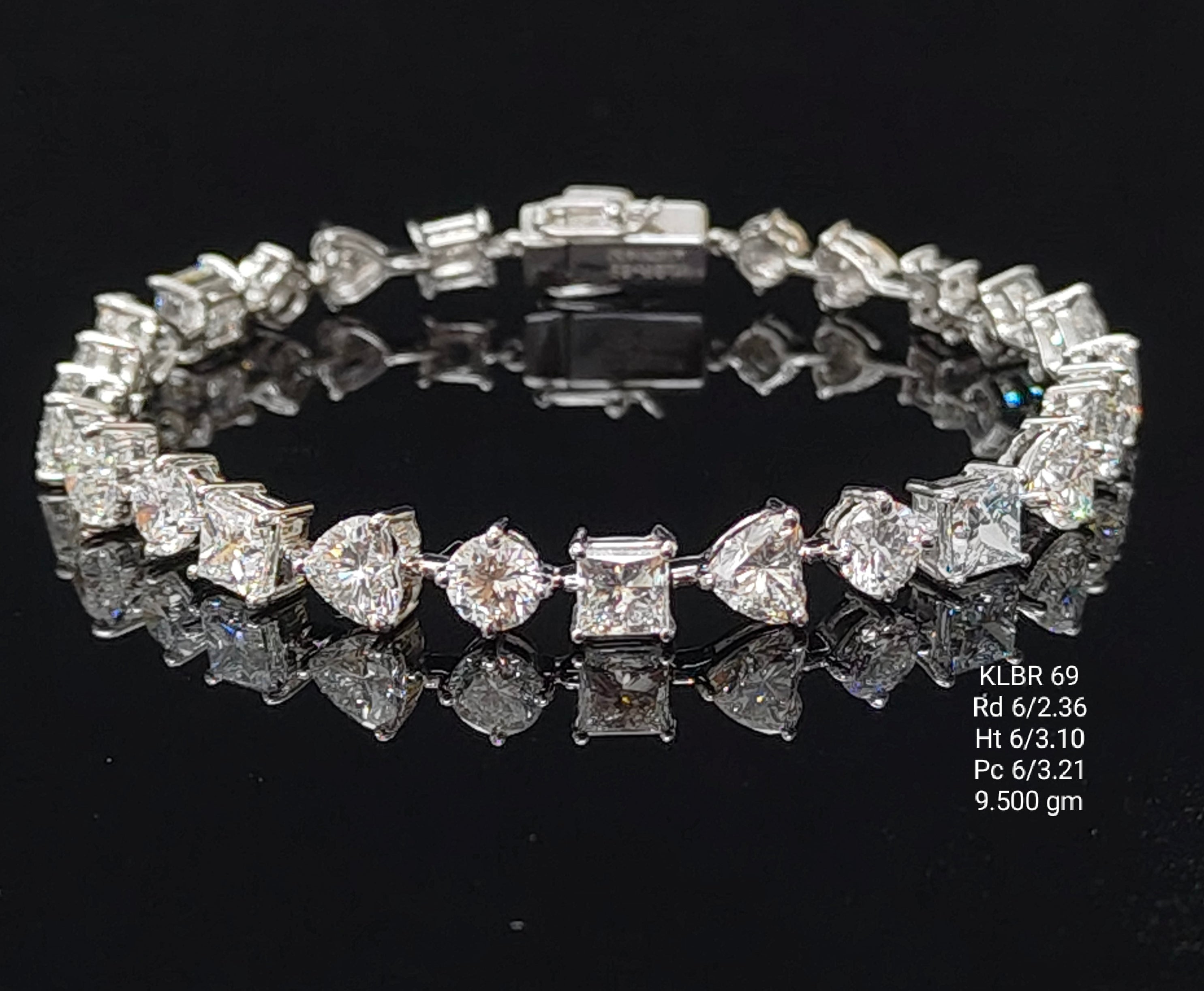 8.67Ct BRACELET Small round diamonds 18K