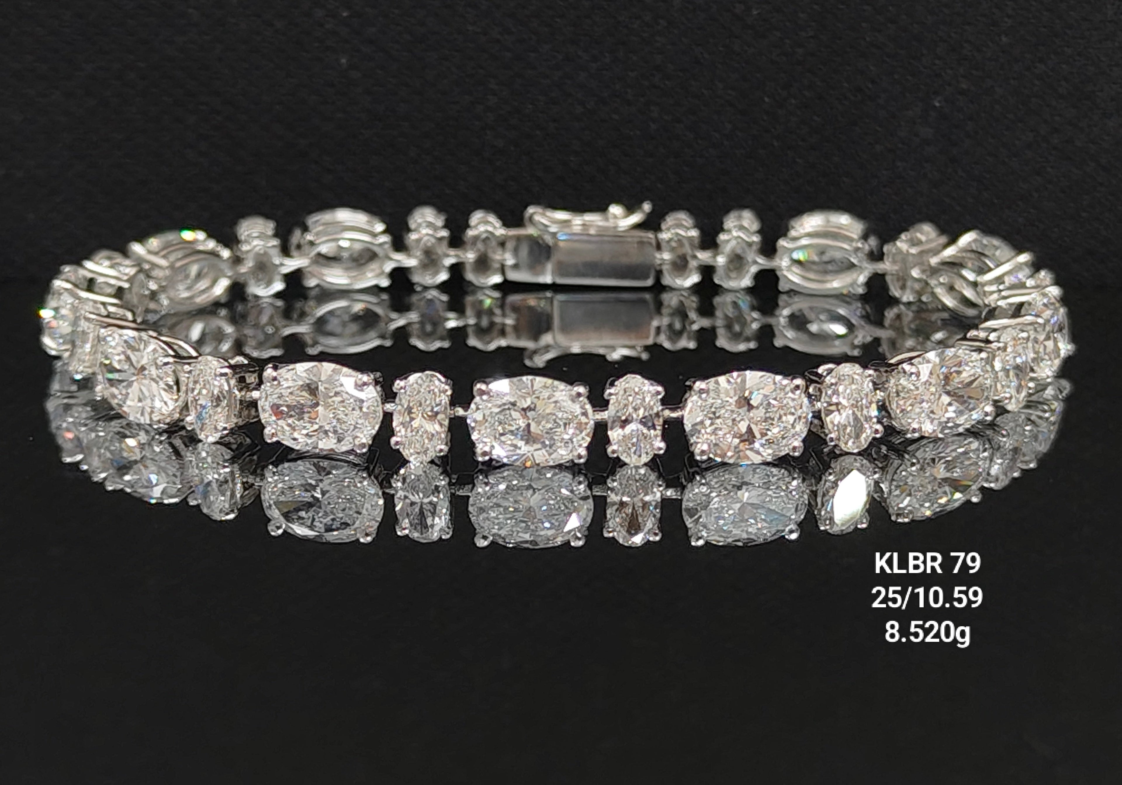 10.59Ct BRACELET MIX shape  diamonds 18K